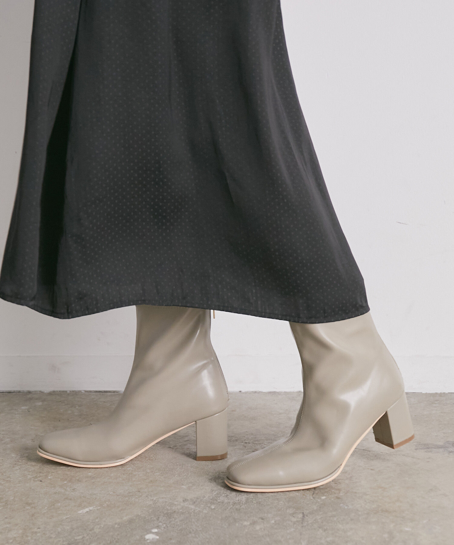 Juze「柔らかく足にフィット。スクエアトゥストレッチブーツ」|その他|