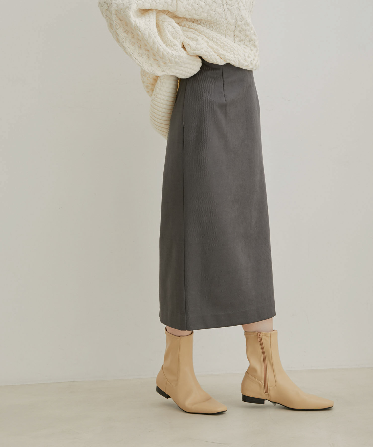 VIS「【選べる着丈・洗える】ベロアタッチタイトスカート【sustainable】」|スカート|