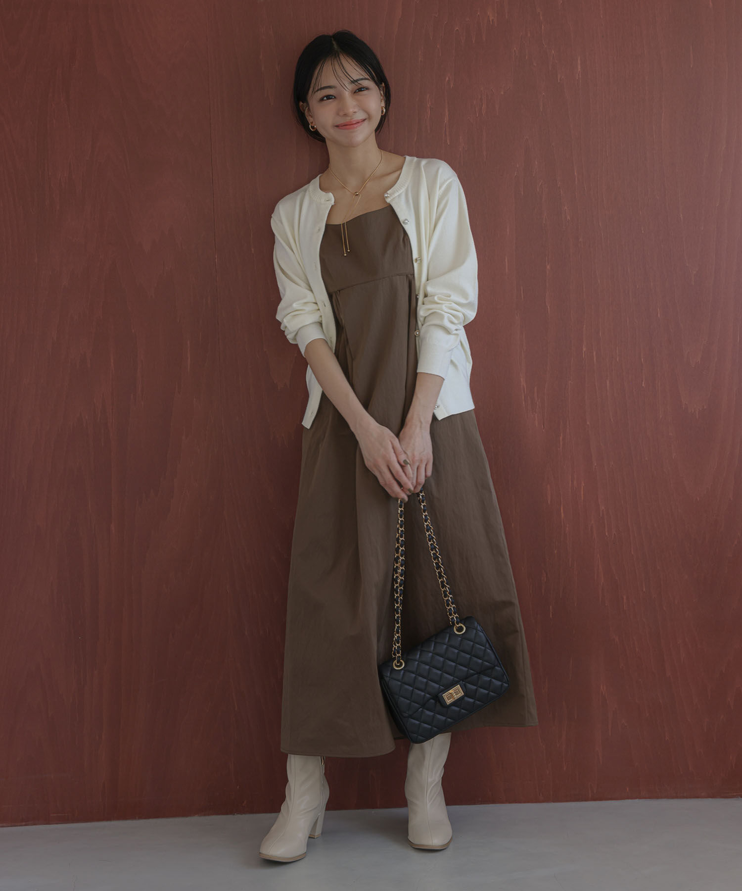 VIS「【洗える・吸湿発熱・静電防止】色々釦クルーネックカーディガン【ECO THERMO WALKER(R)】」|カーディガン|