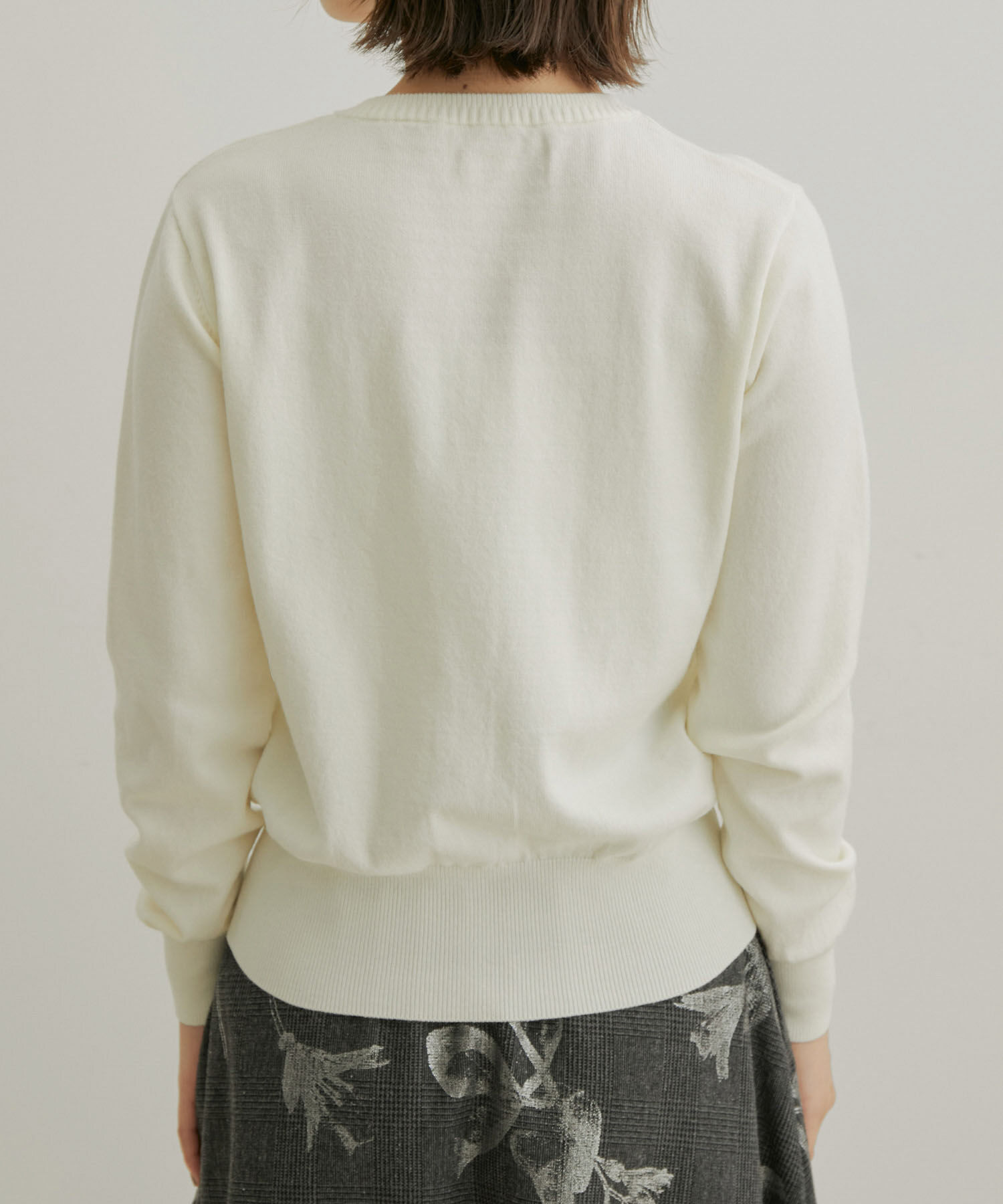 VIS「【洗える・吸湿発熱・静電防止】色々釦クルーネックカーディガン【ECO THERMO WALKER(R)】」|カーディガン|