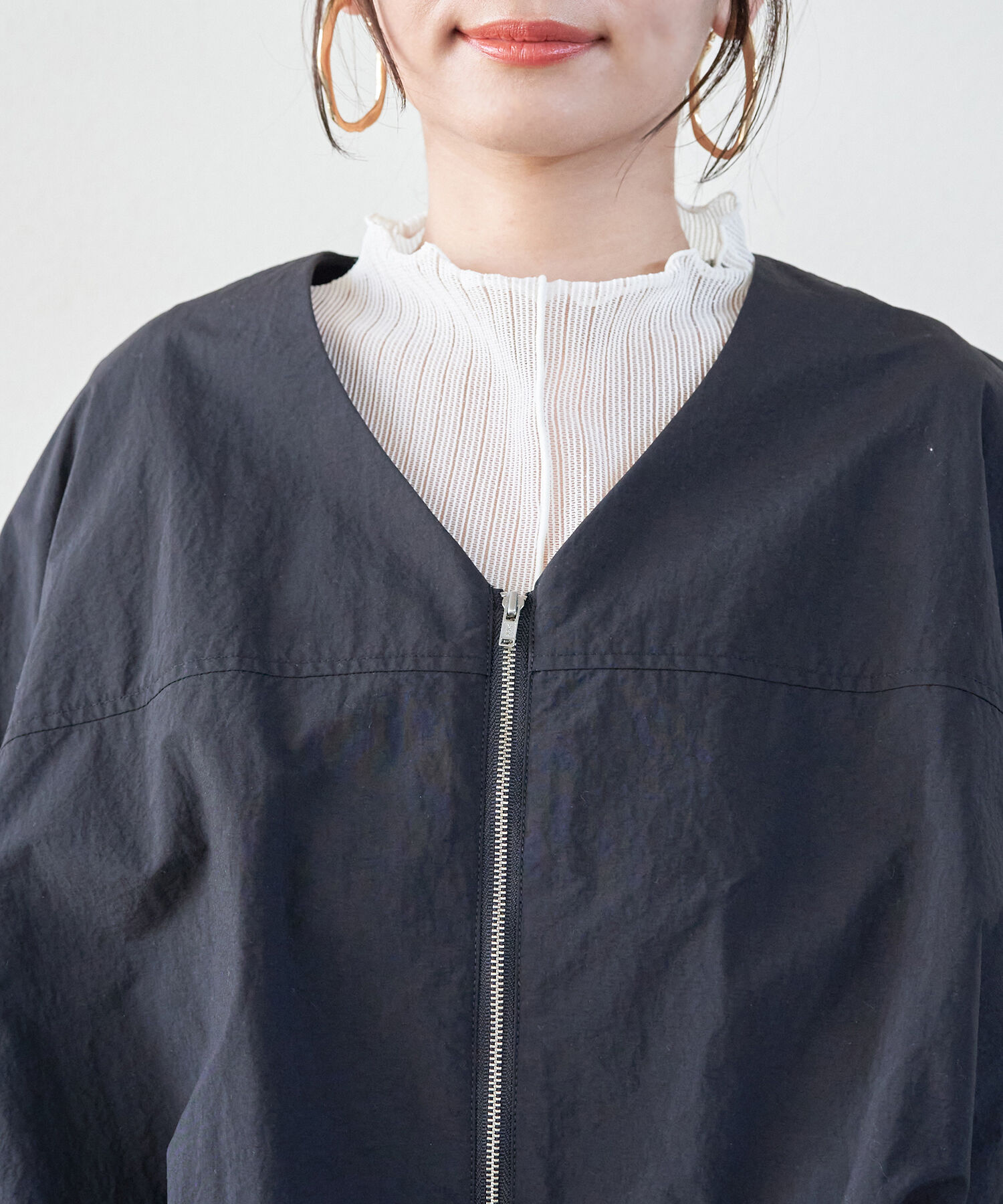 VIS「Vネックボリュームギャザーブルゾン【UVケア・撥水】」|ブルゾン・スタジャン|