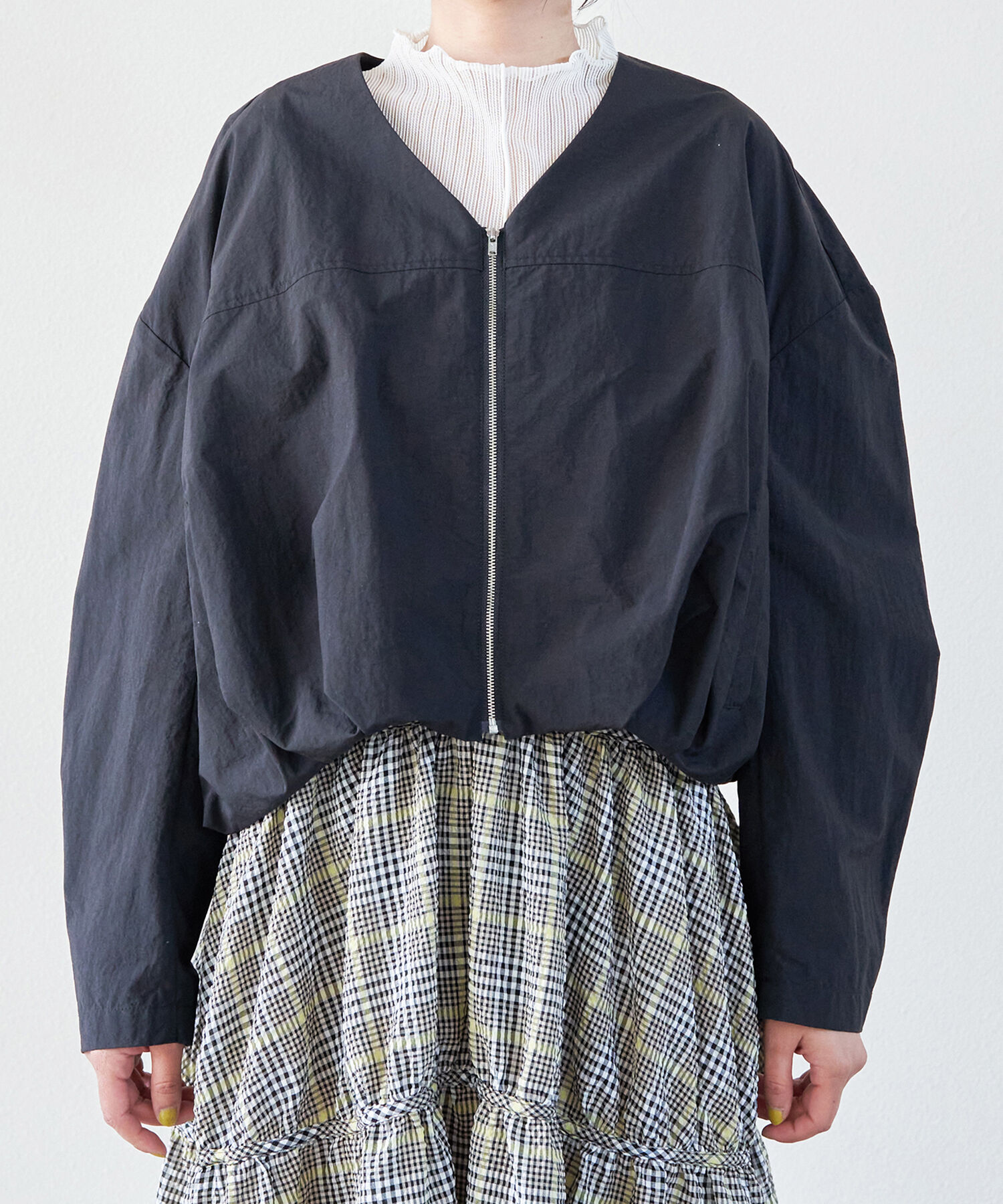 VIS「Vネックボリュームギャザーブルゾン【UVケア・撥水】」|ブルゾン・スタジャン|