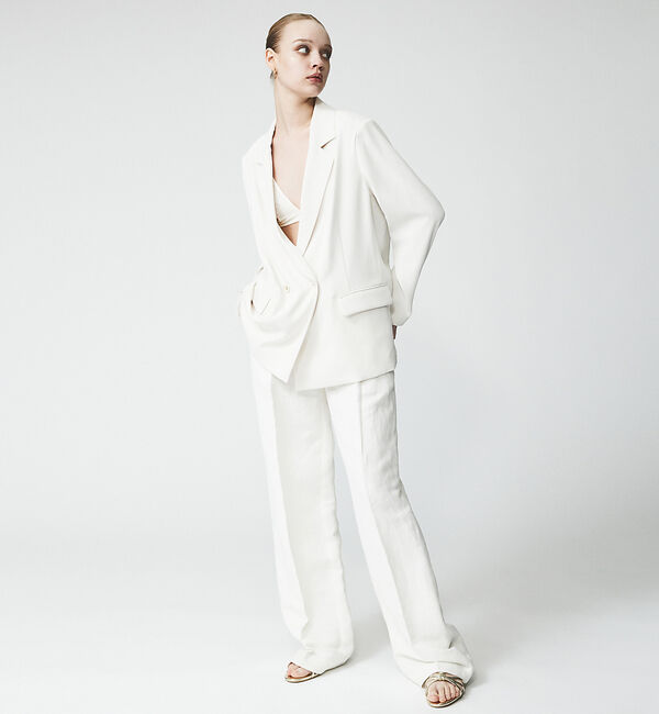 AU BANNISTER「【LAROUTE】メタリックストラップサンダル」|サンダル|