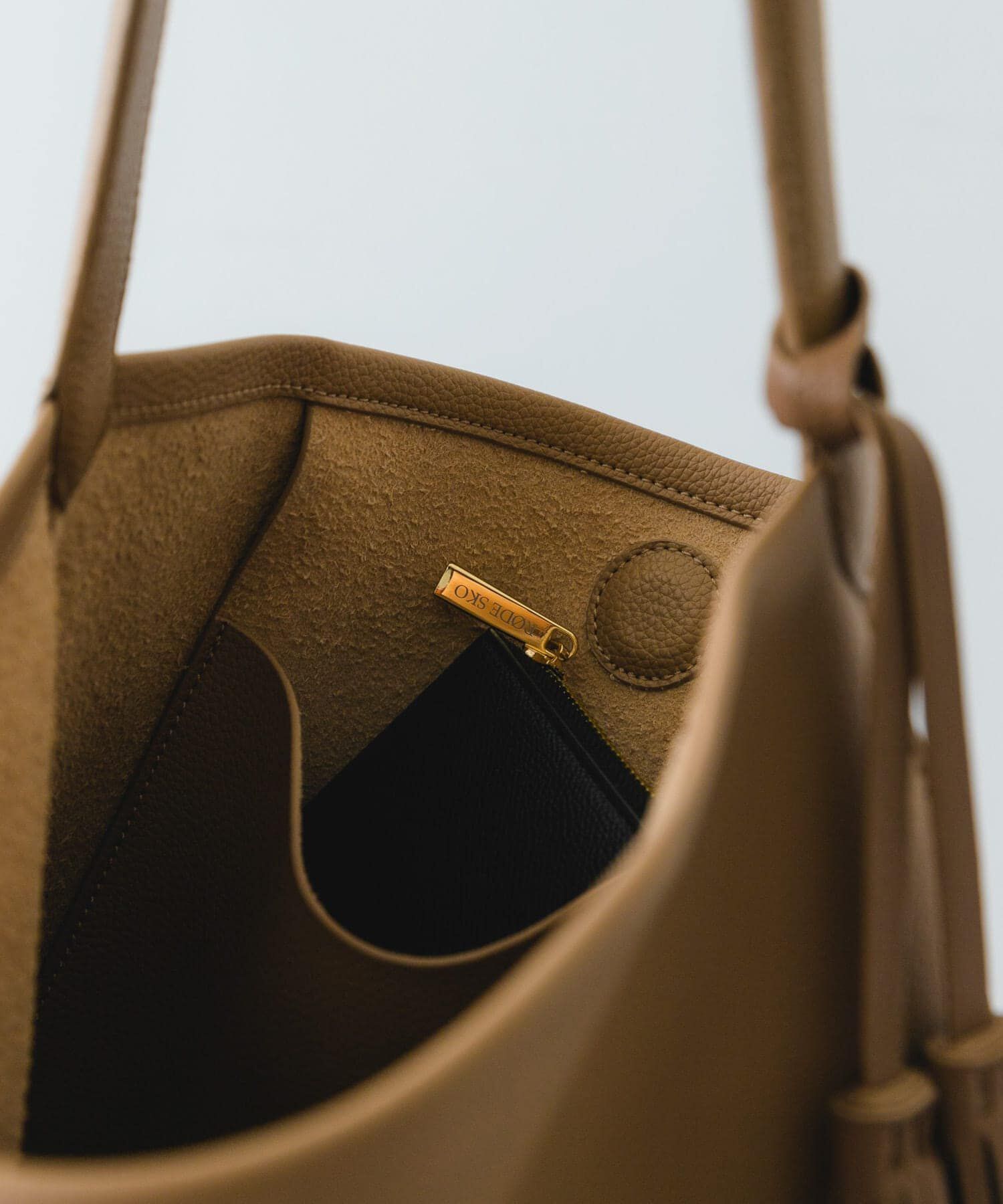 RODE SKO「タッセル付シンプルワンハンドルトート」|トートバッグ|