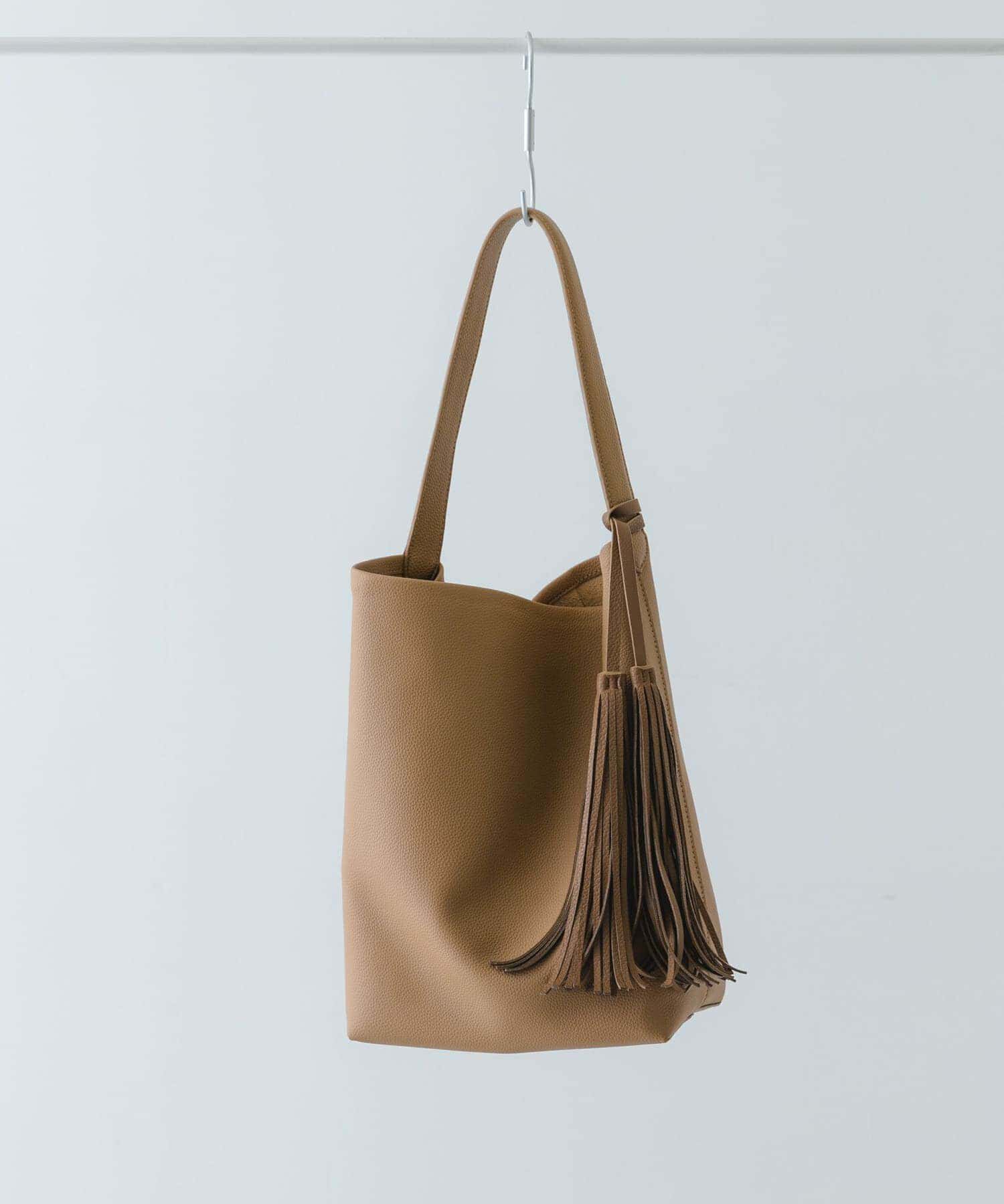 RODE SKO「タッセル付シンプルワンハンドルトート」|トートバッグ|