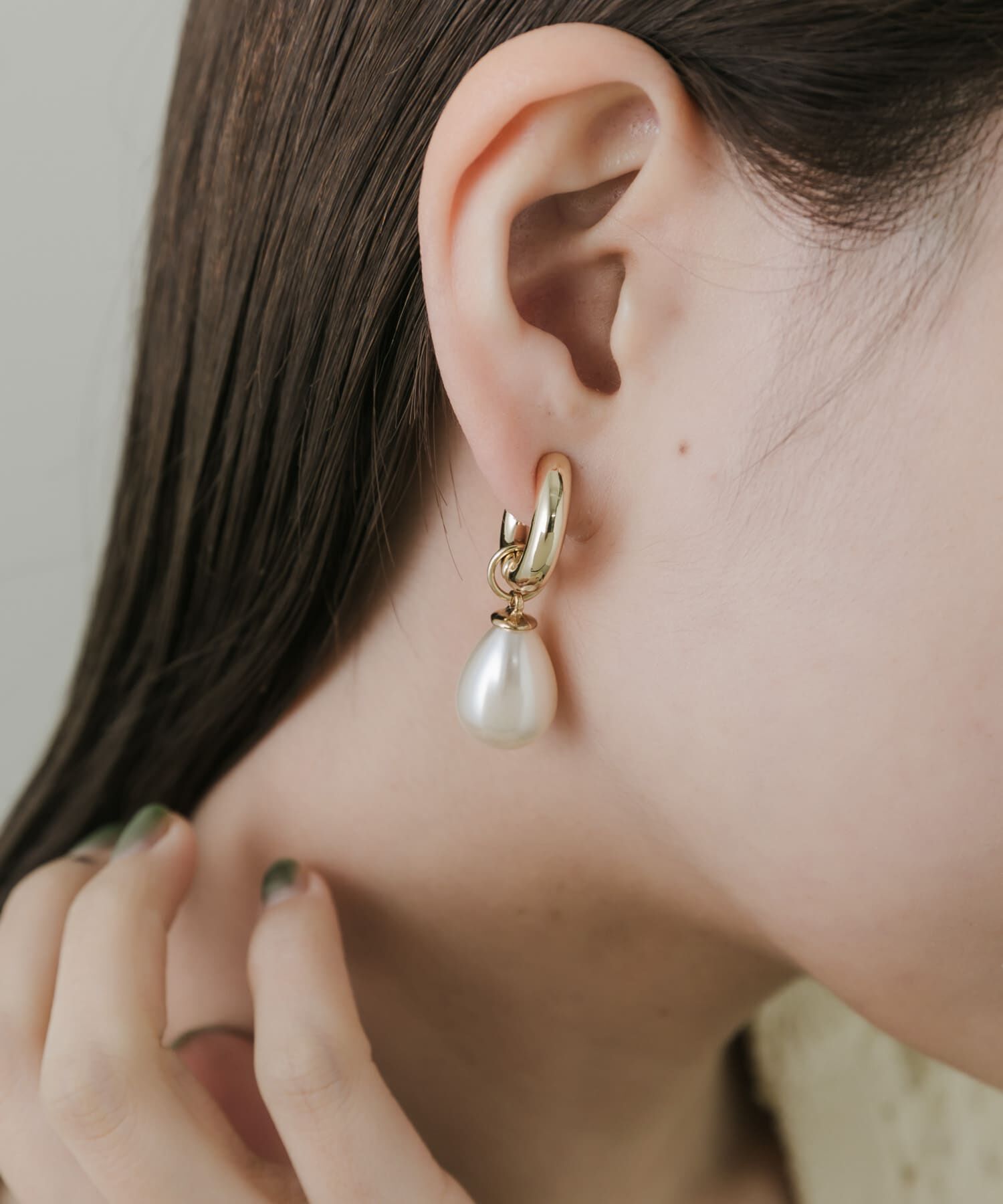 SMELLY「アシメパールクリップイヤリング」|イヤリング|