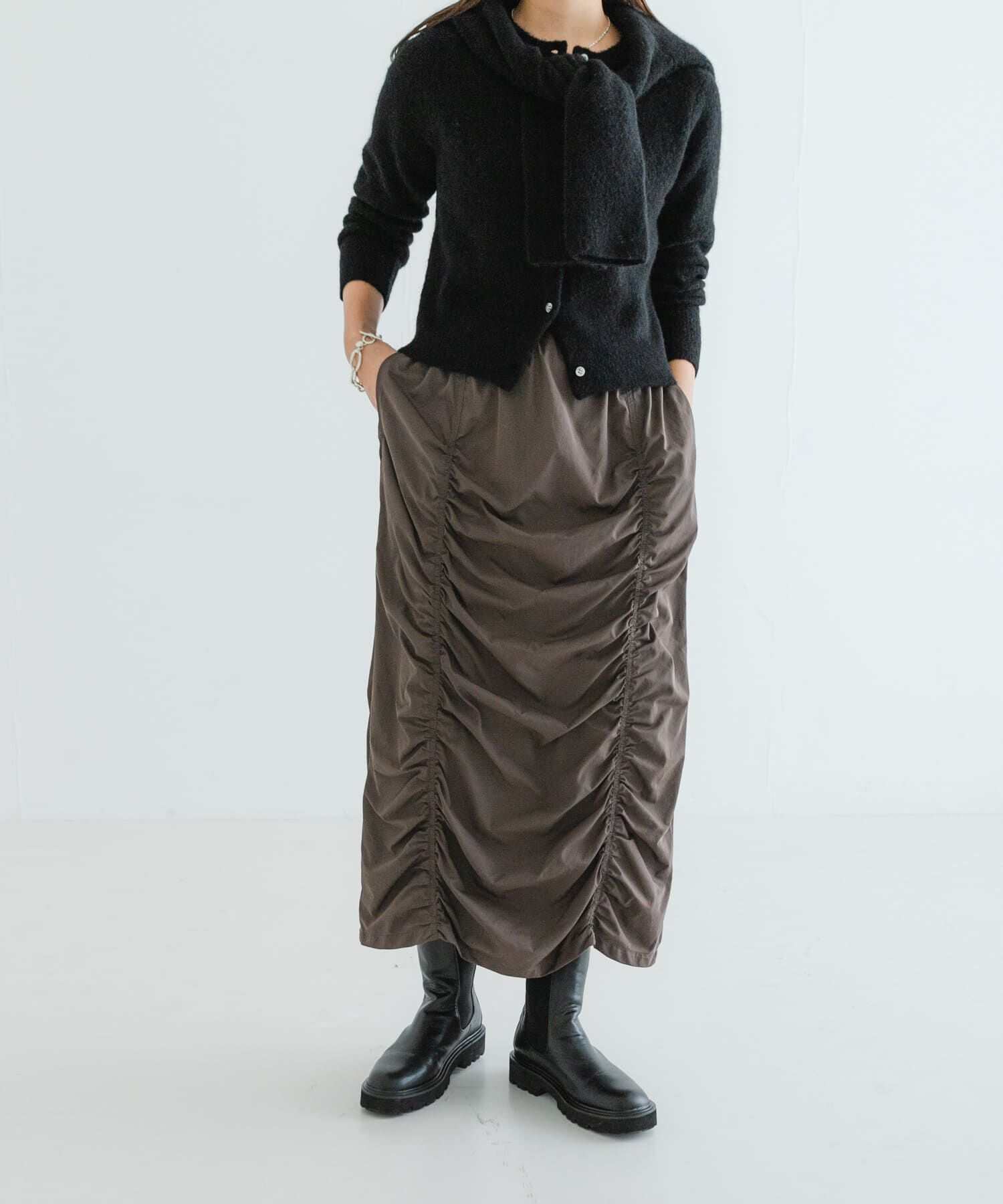 URBAN RESEARCH「シャーリングギャザースカート」|スカート|チャコールグレー