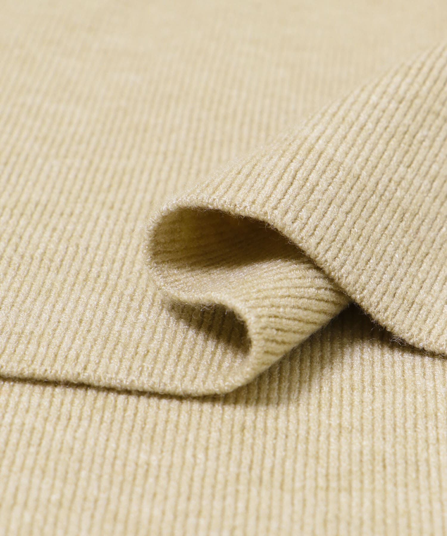 URBAN RESEARCH「深Vネックニットワンピース」|ワンピース|