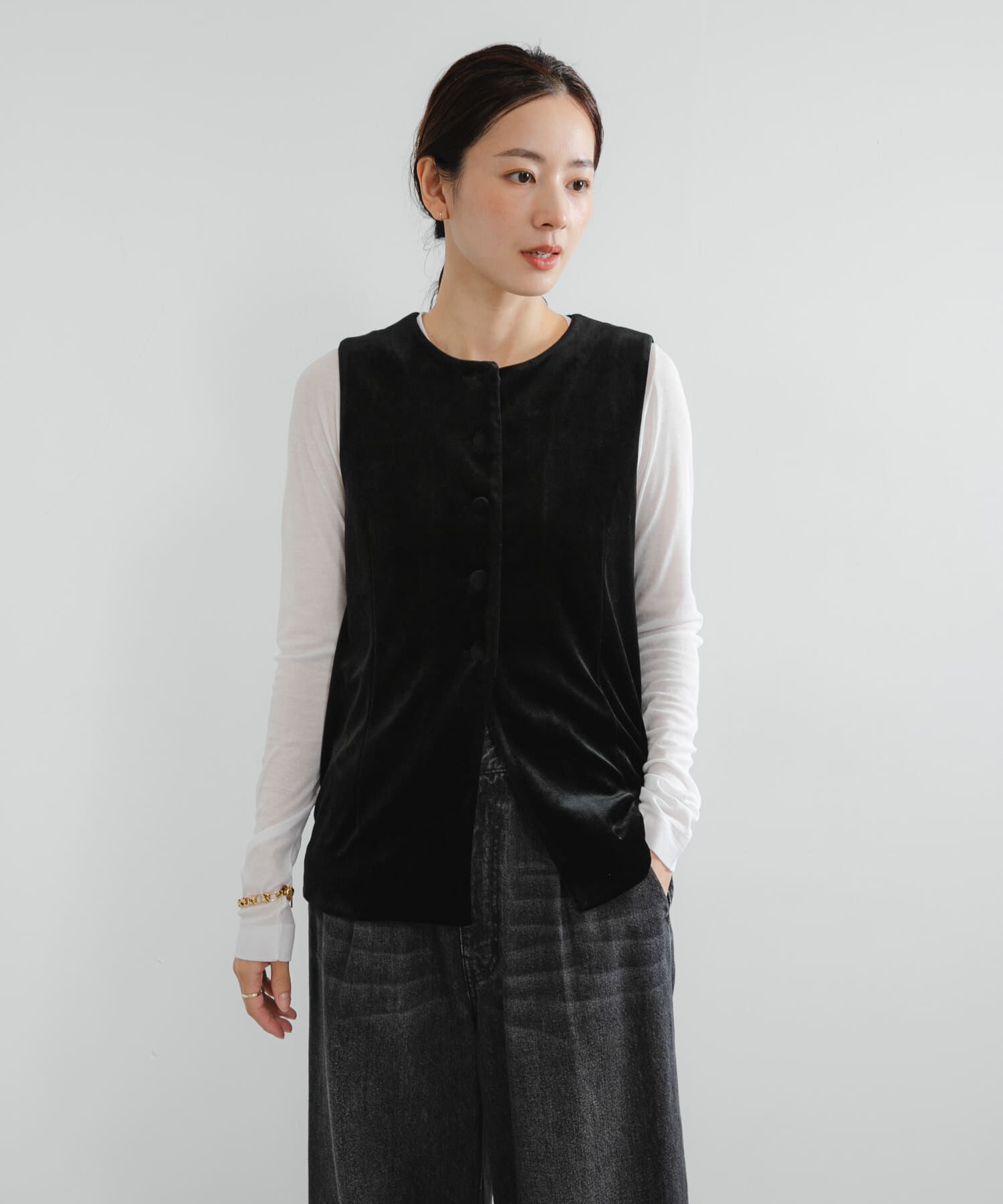 URBAN RESEARCH「ベロアジレ」|ベスト・ジレ|