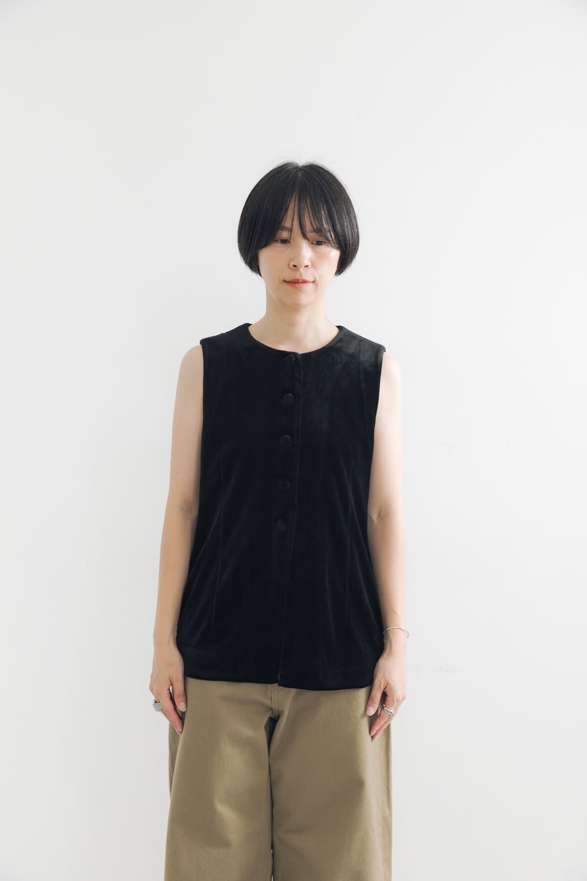 URBAN RESEARCH「ベロアジレ」|ベスト・ジレ|