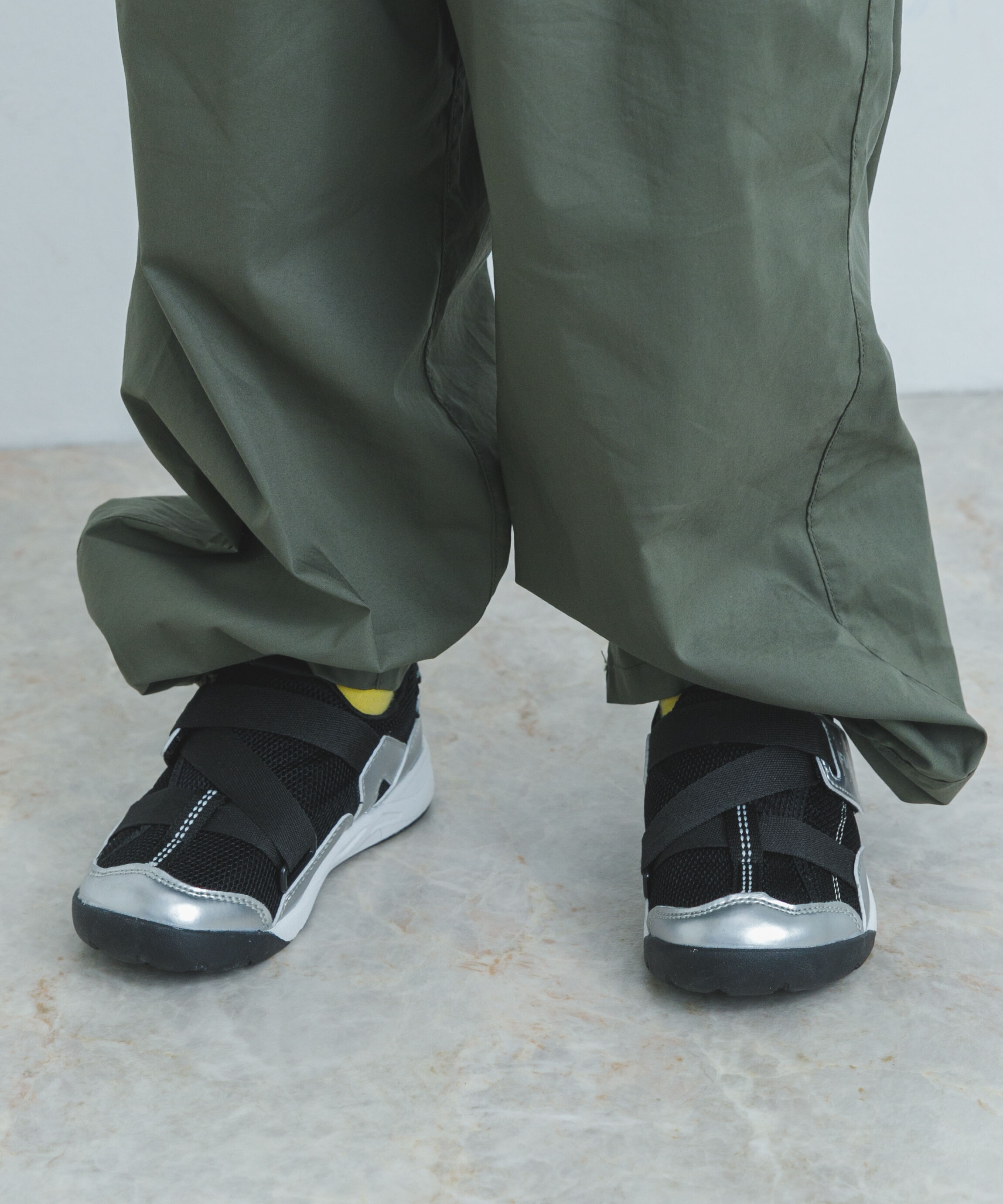 URBAN RESEARCH DOORS「IFME　K キネティックベルトシューズ(KIDS)」|その他|ブラック