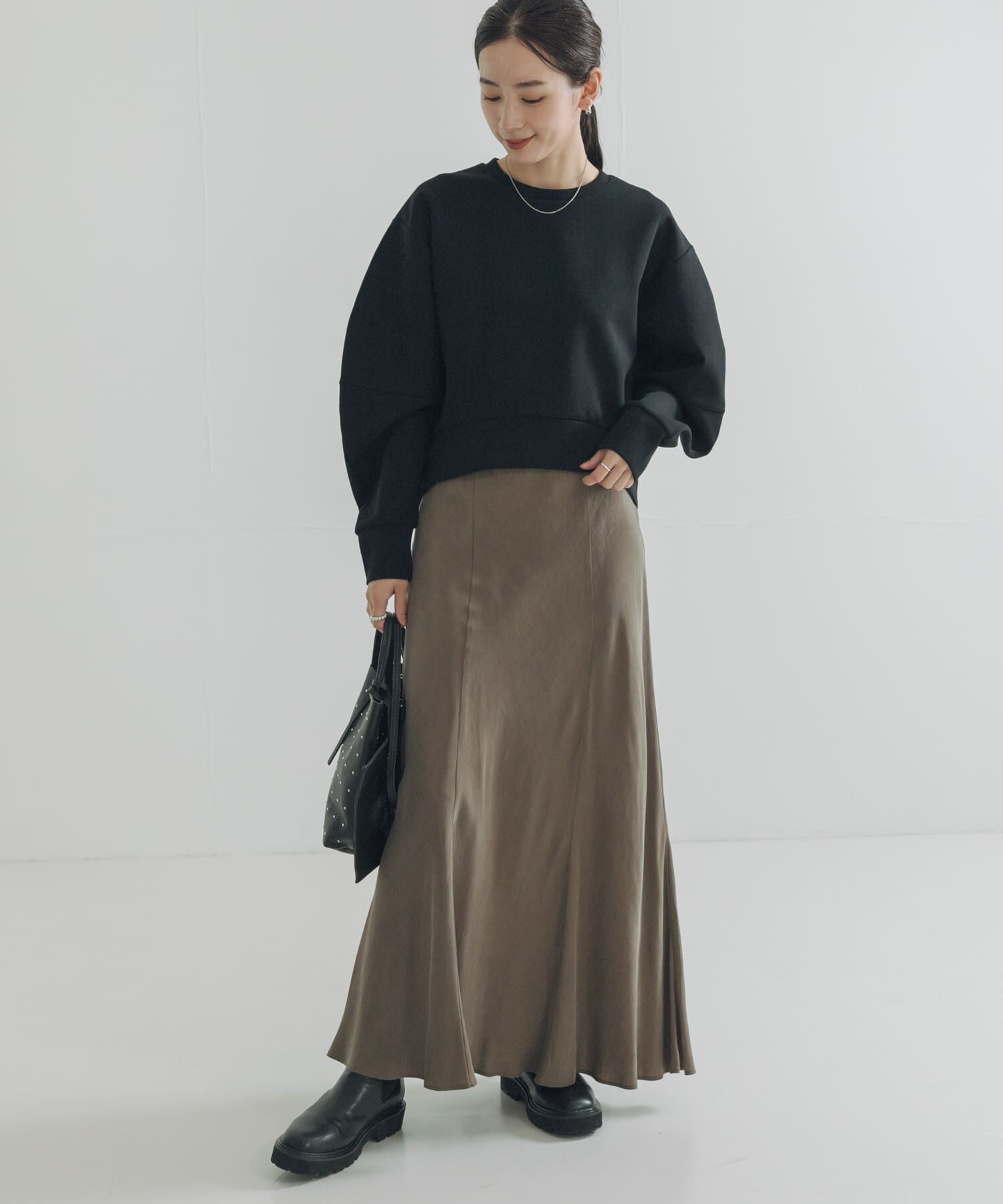 URBAN RESEARCH「ボリュームスリーブダンボールトップス」|スウェット・ジャージ|