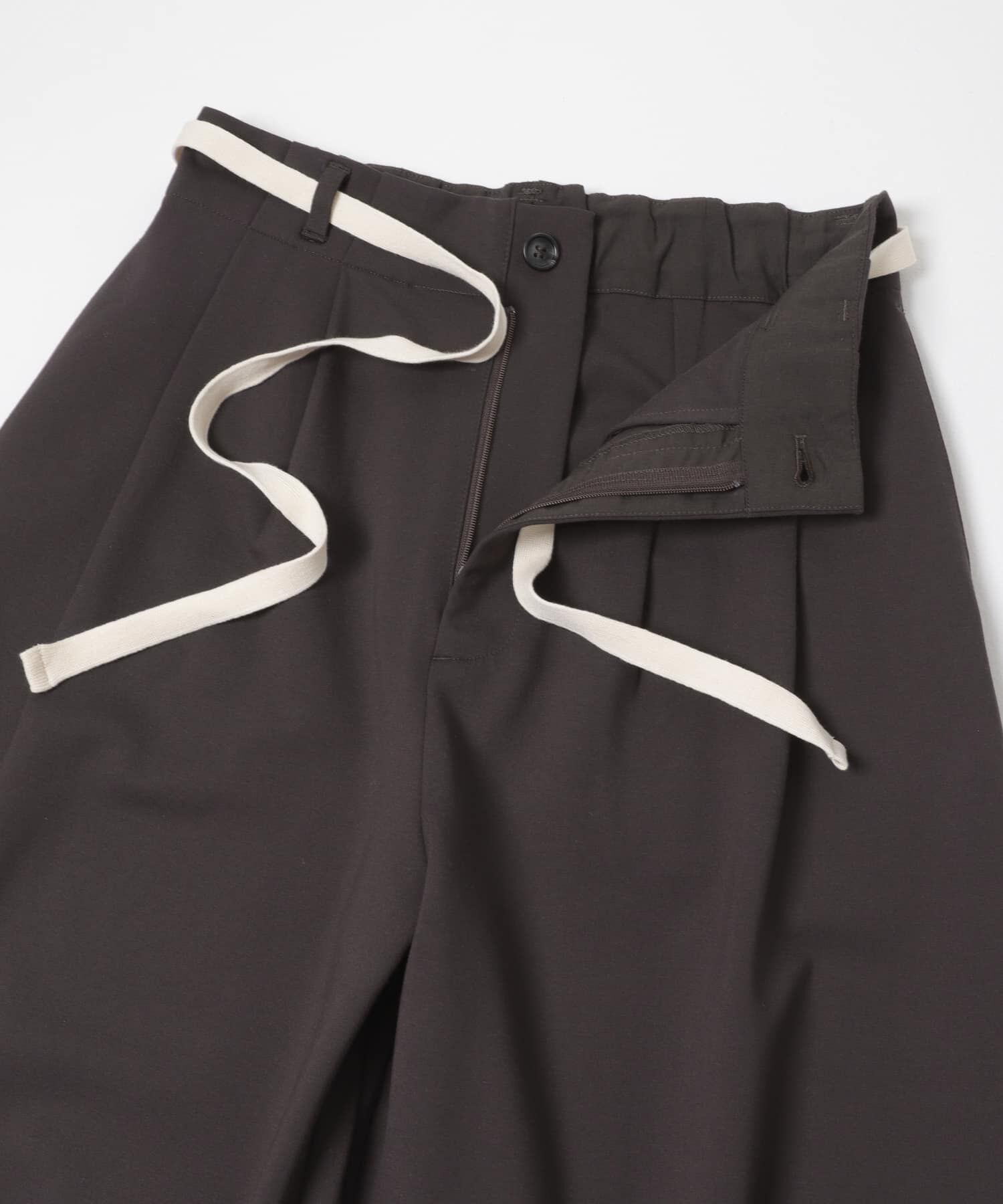 URBAN RESEARCH DOORS「ウエストリボンカットカーブパンツ」|その他|