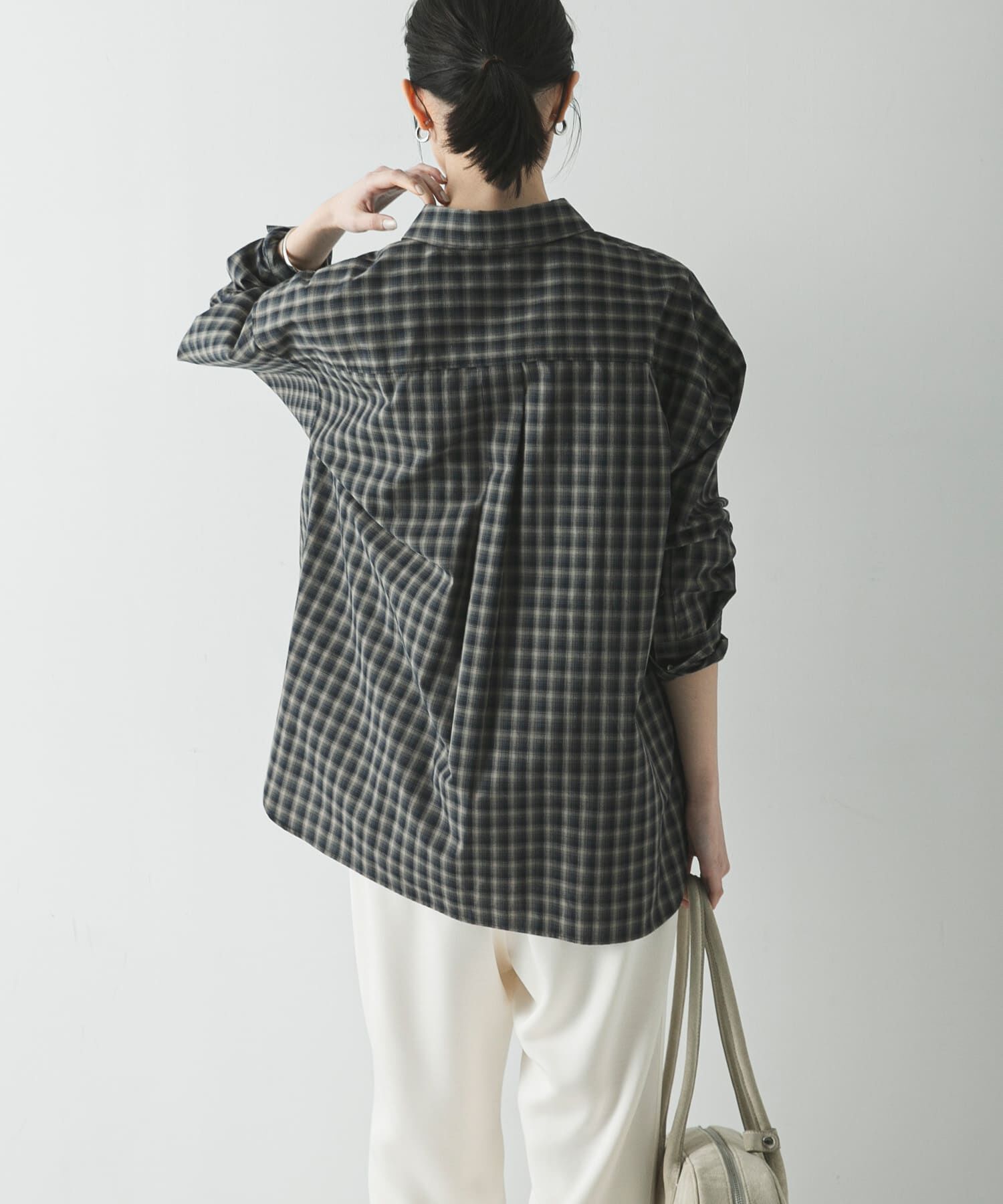URBAN RESEARCH「レギュラーカラーチェックシャツ」|シャツ・ブラウス|