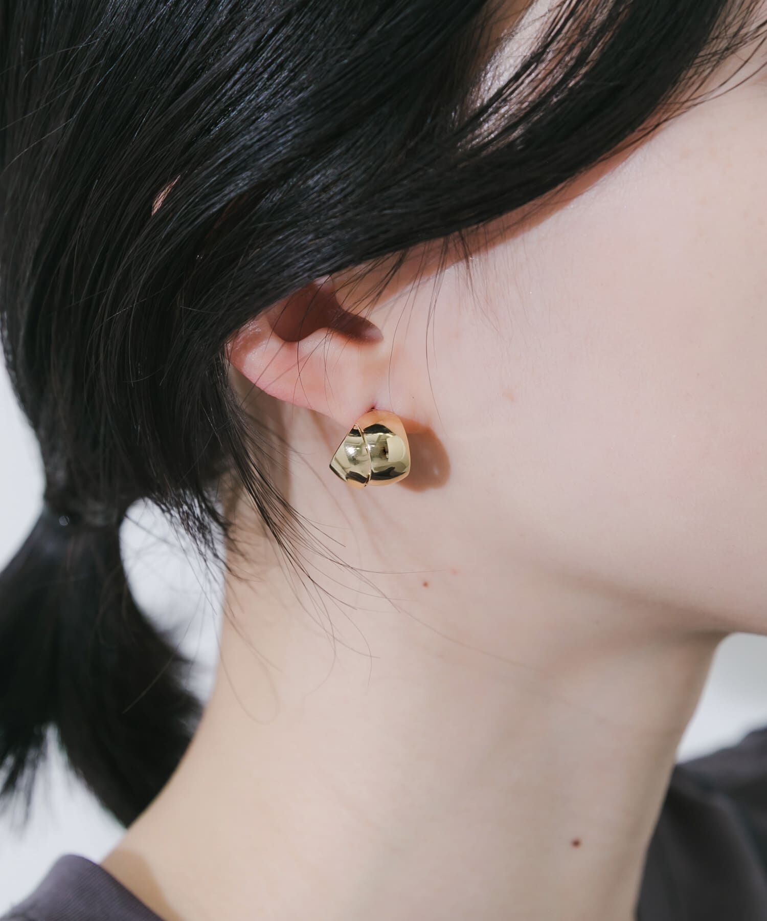 SMELLY「メタルツインカーブピアス」|ピアス|