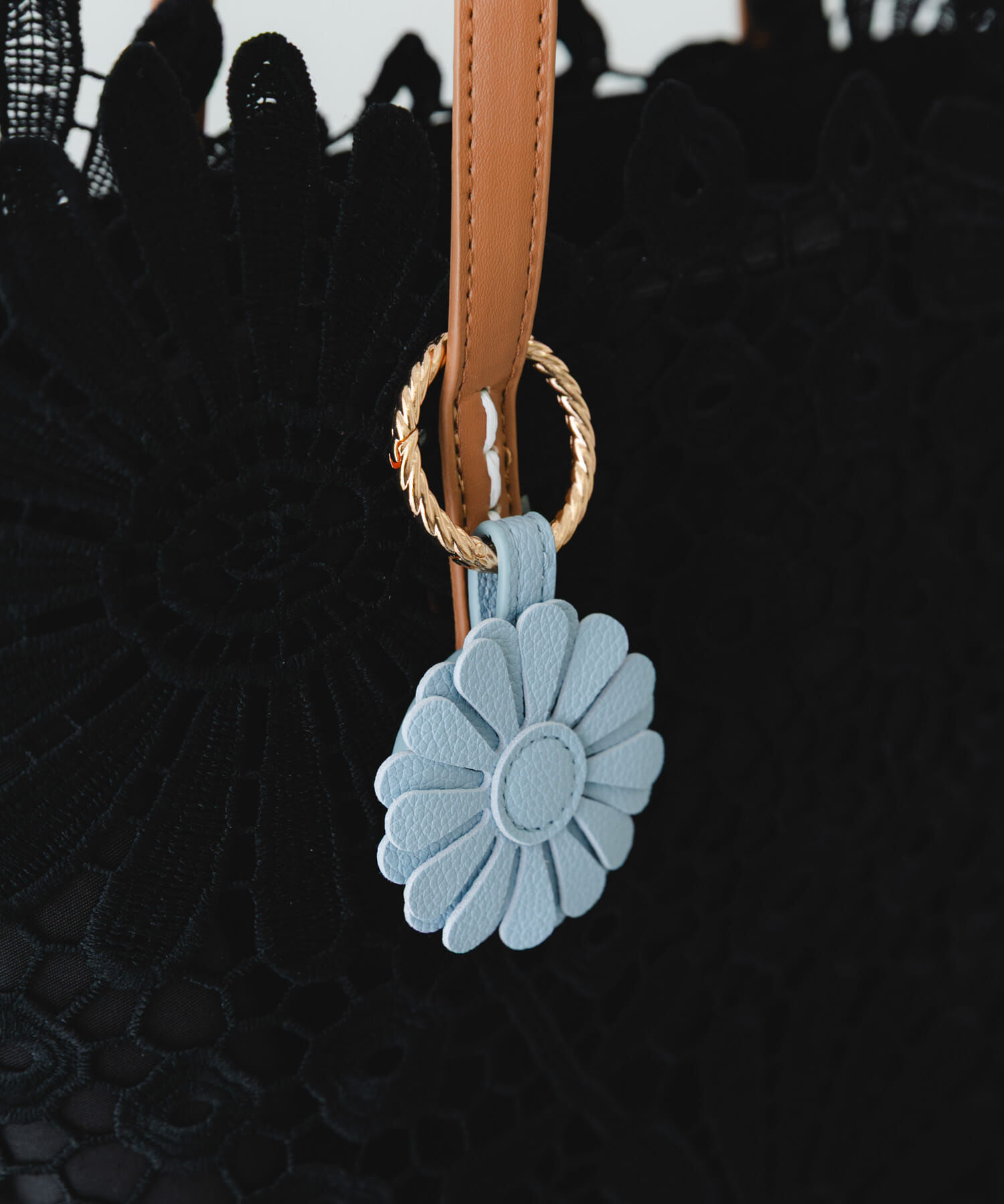 RODE SKO「フラワーチャームトートバッグ」|トートバッグ|