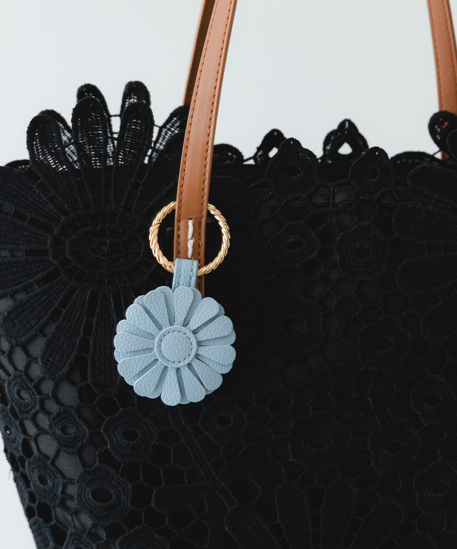 RODE SKO「フラワーチャームトートバッグ」|トートバッグ|