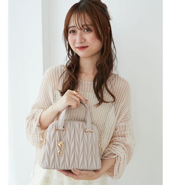 MAJESTICLEGON「チャームセットキルティングバッグ」|ハンドバッグ|ピンク