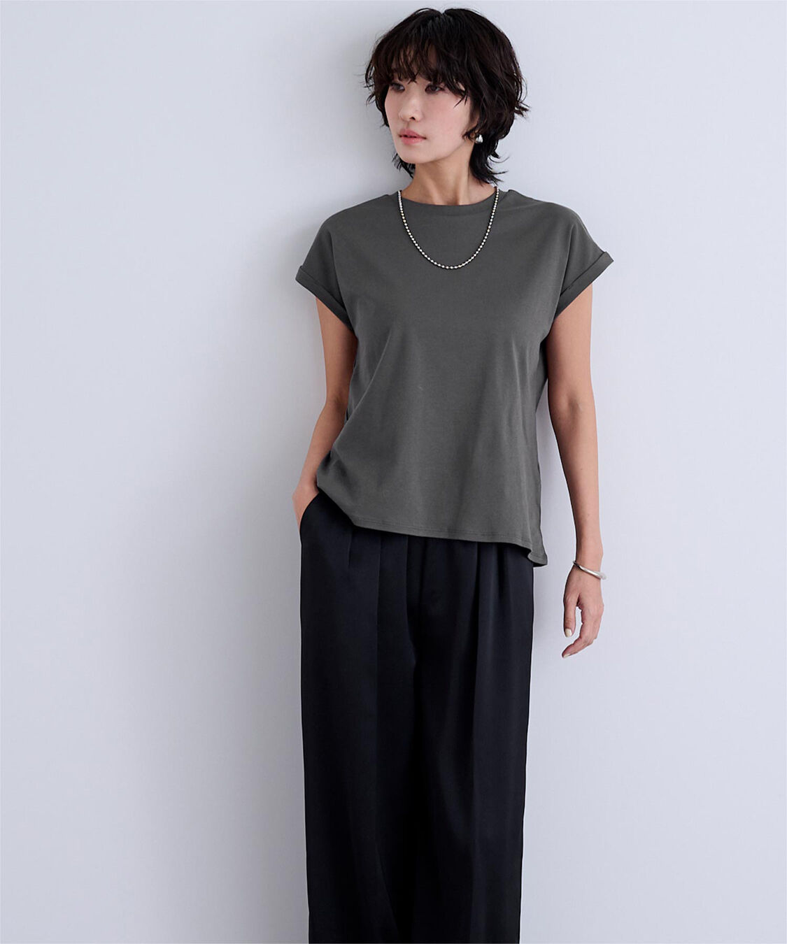 ur's「汗染み防止ダブルカフスTシャツ」|Tシャツ・カットソー|