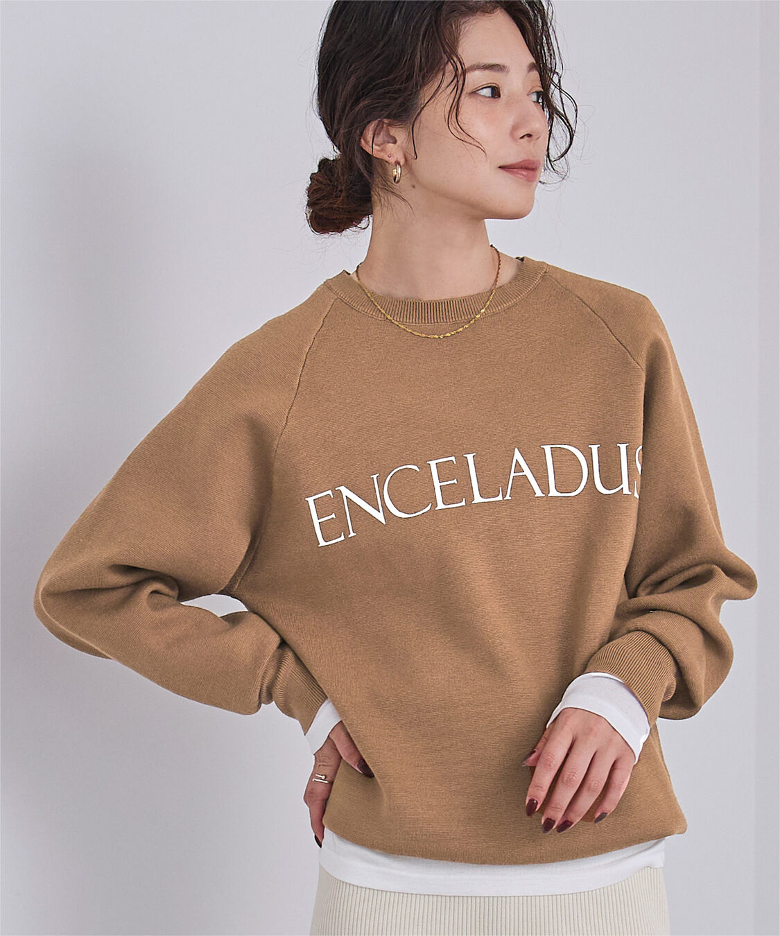 ur's「スウェットライクロゴニット」|ニット・セーター|ブラウン2