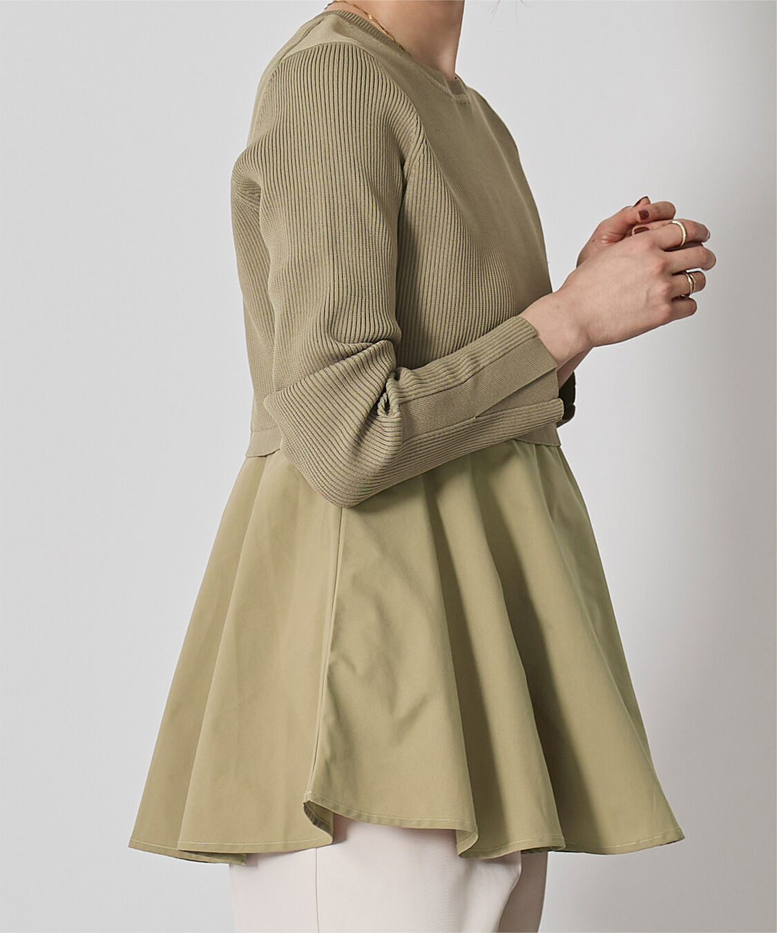 ur's「タフタペプラムドッキングニット」|ニット・セーター|