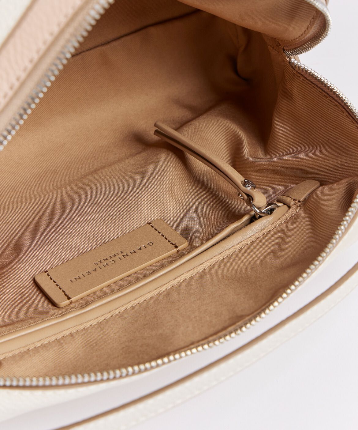 FAVORITE SUKINAMONO「ALIFA M バイカラーミニレザーバッグ《GIANNI CHIARINI》」|ハンドバッグ|