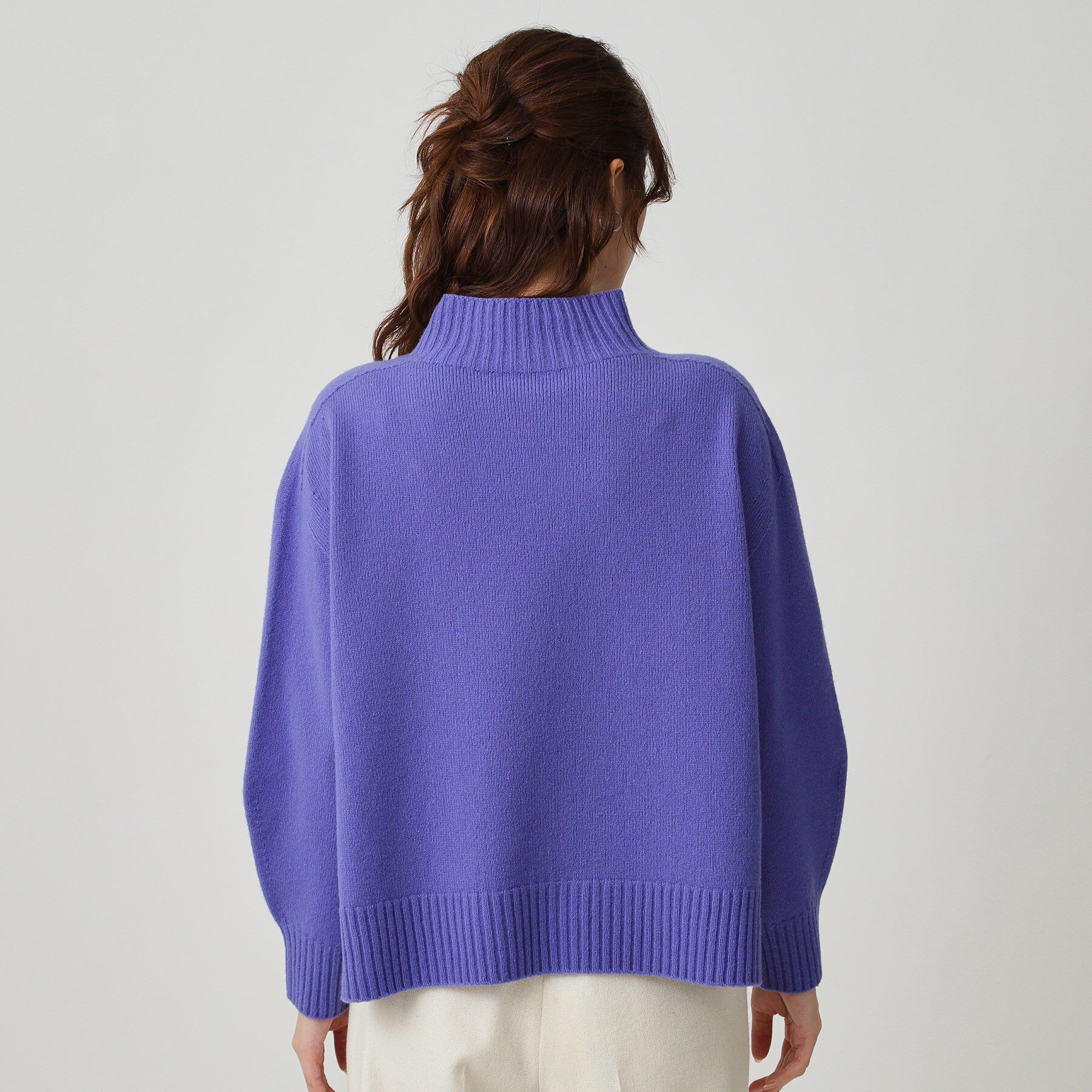 COUP DE CHANCE「【手洗い可／日本製／カシミヤ混】ミドルゲージのハイネックニットトップス」|ニット・セーター|