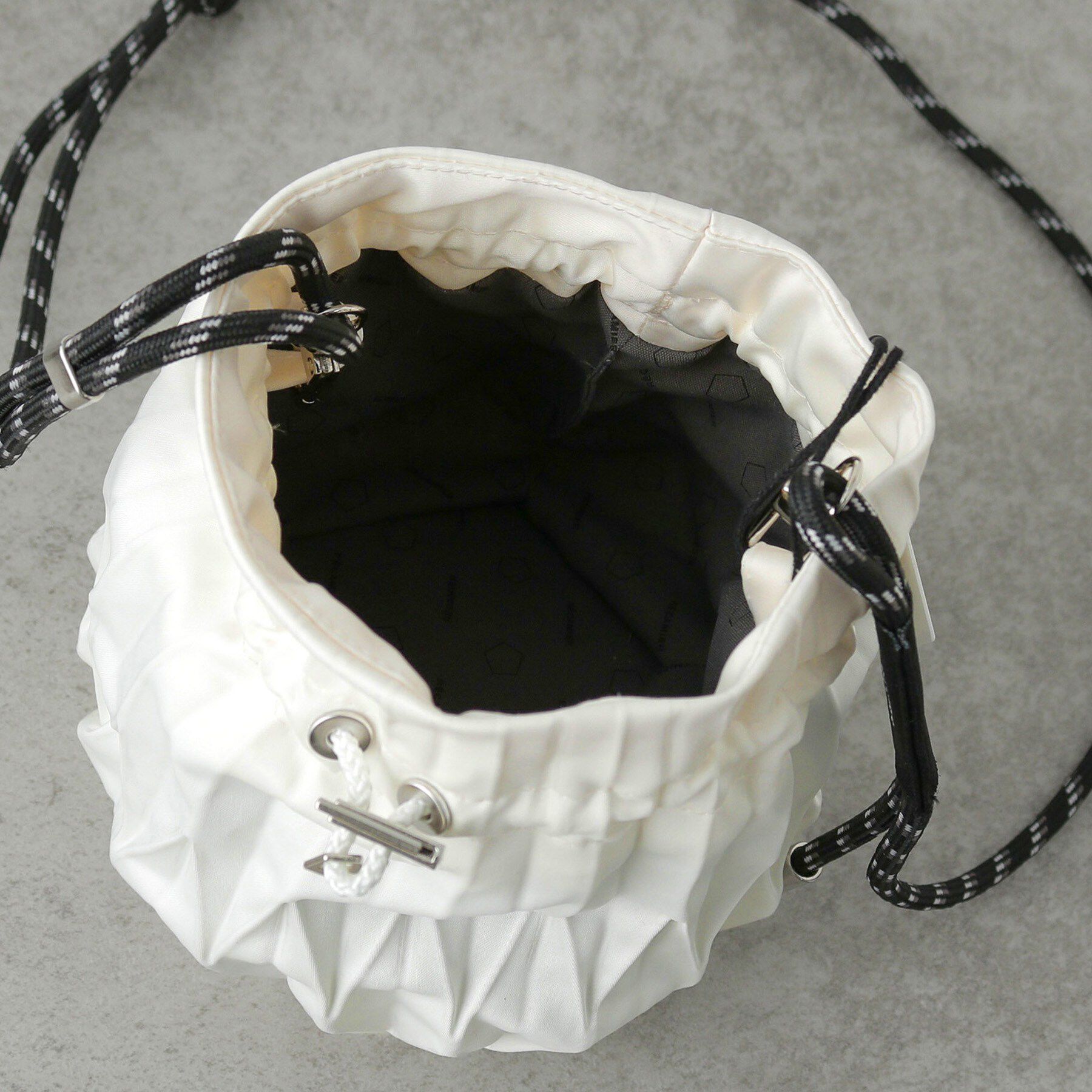 GALLEST「【RECAMIER】プリーツ巾着 small」|ショルダー・メッセンジャー|