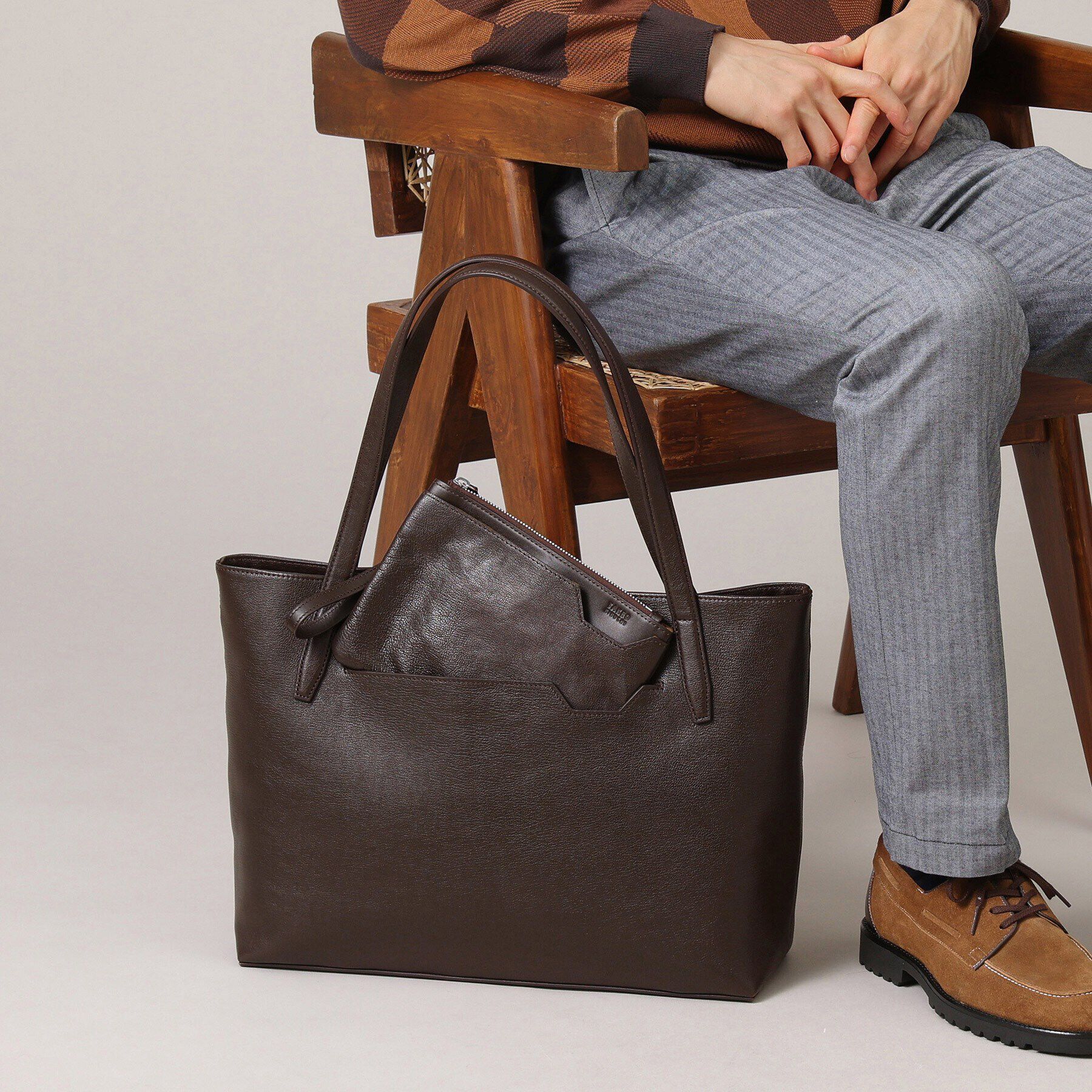 TAKEO KIKUCHI「【ポーチ付き】シュリンクレザートートバッグ」|トートバッグ|ブラウン(043)