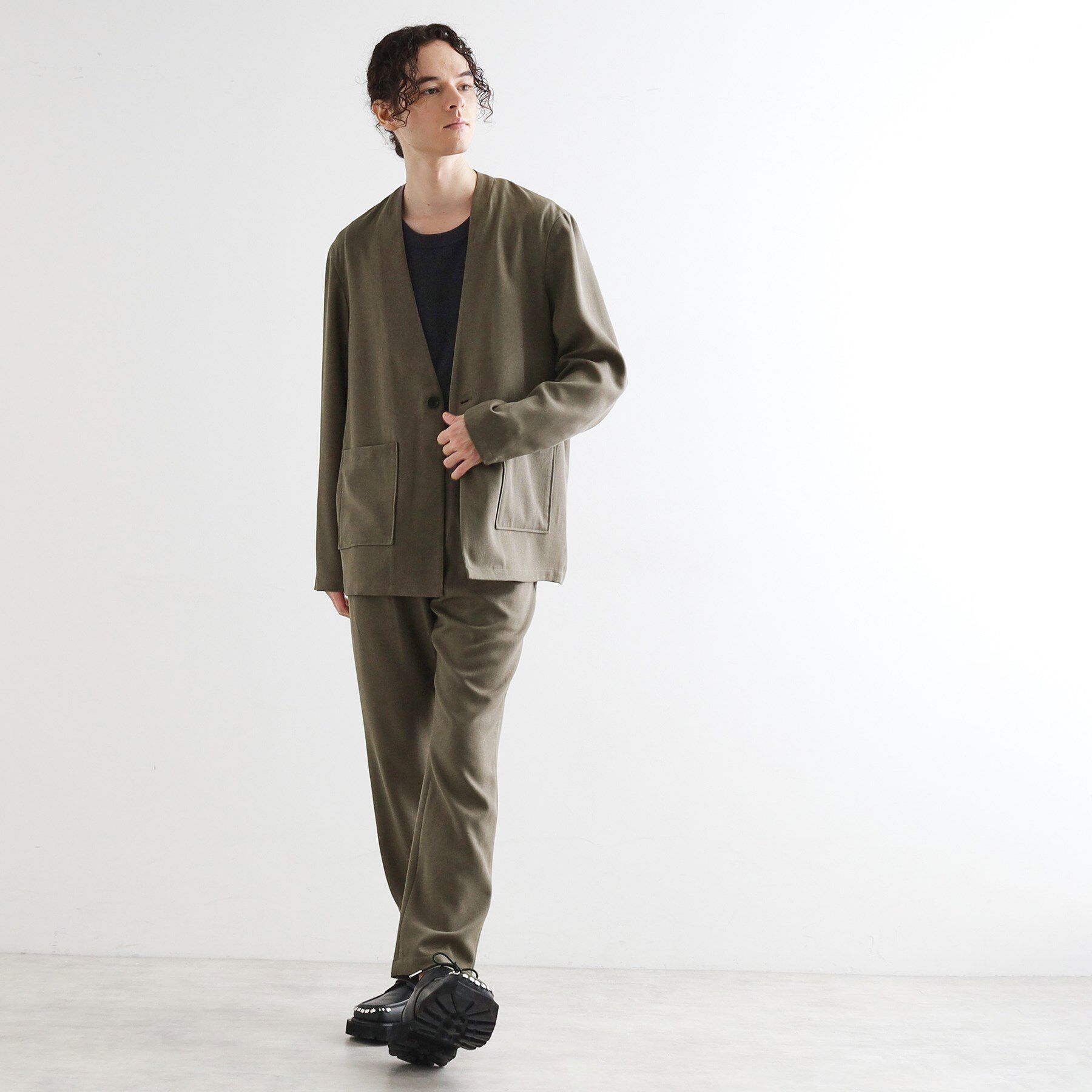 tk.TAKEO KIKUCHI「【セットアアップ対応】ポリツイルテーパードパンツ」|その他|