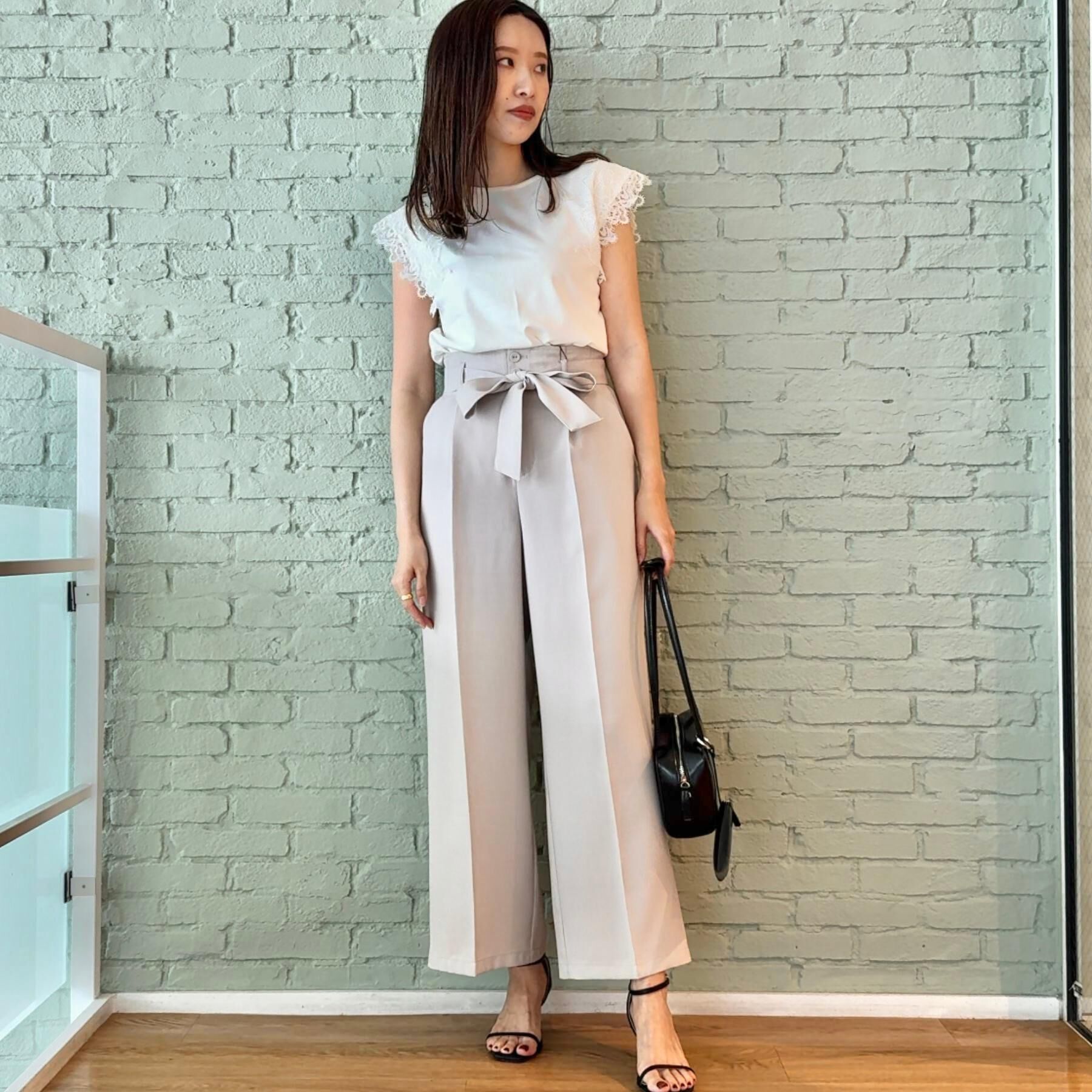 Couture broach「【マシンウォッシャブル・UVケア・接触冷感】フレンチ肩レースカットソー」|Tシャツ・カットソー|