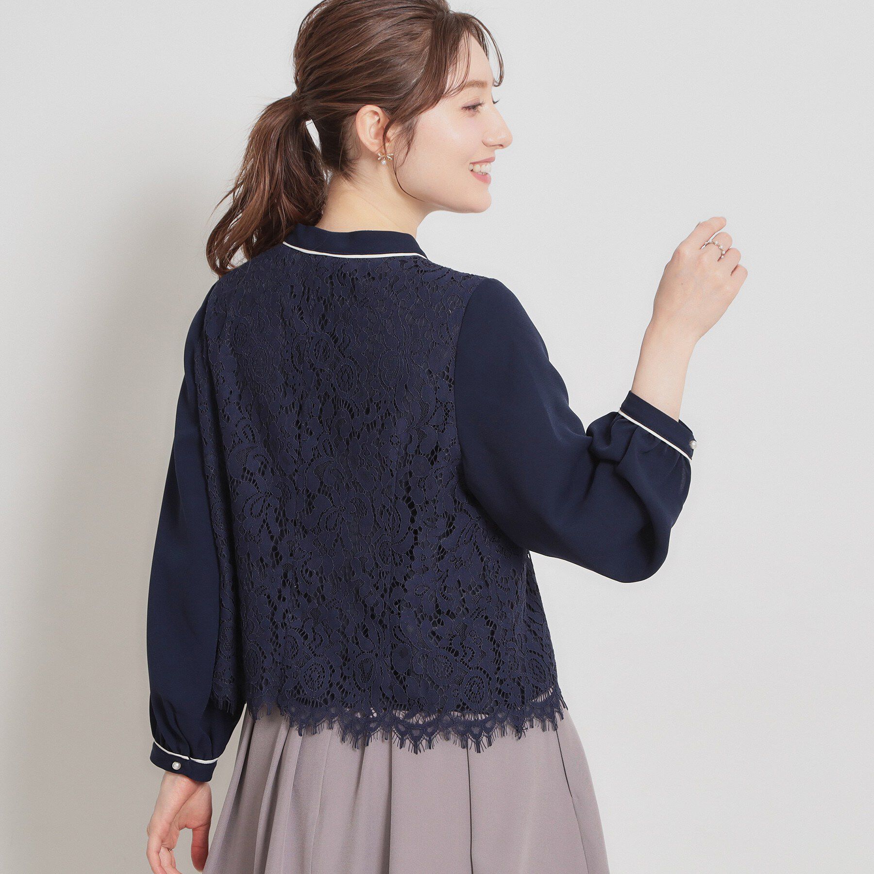 Couture broach「【洗える・通勤】フラワーレースブラウス」|シャツ・ブラウス|