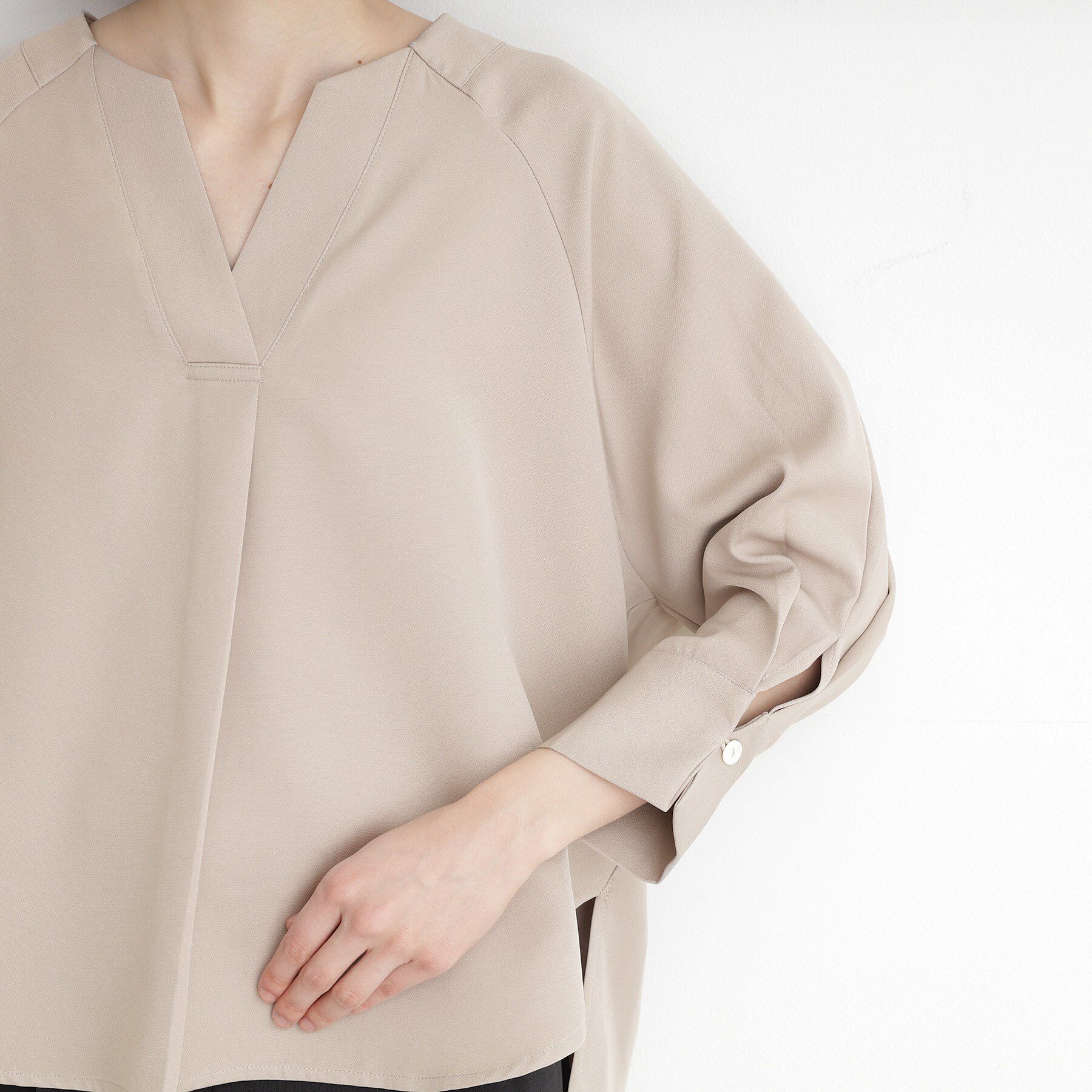 THE SHOP TK「ブラウス見えカットソー【洗える】」|シャツ・ブラウス|