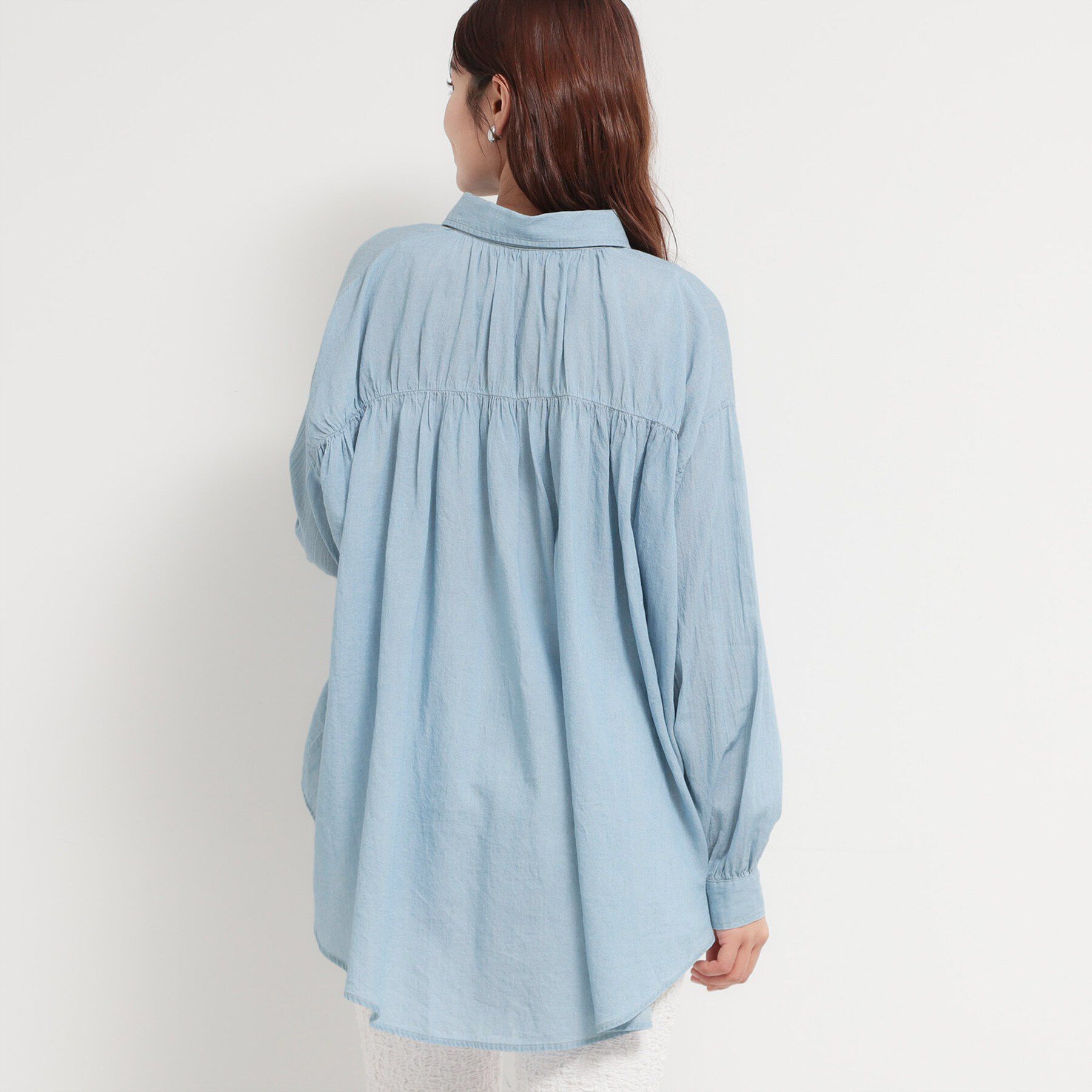 THE SHOP TK「シアーデニムシャツ」|シャツ・ブラウス|