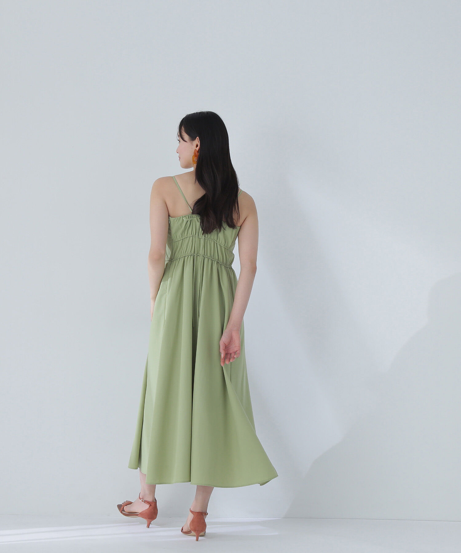  「ギャザーデザインキャミワンピース」|ワンピース|