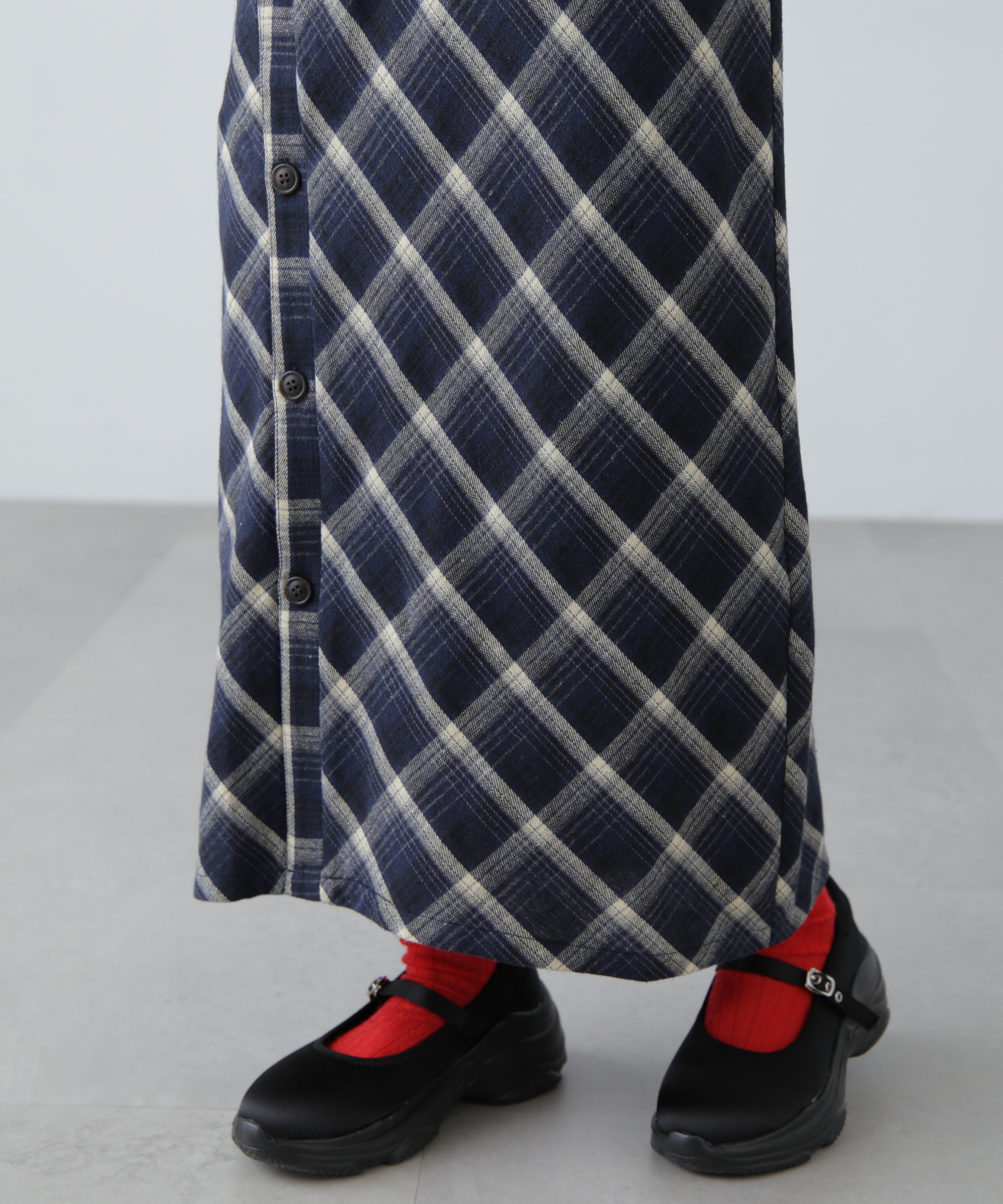  「ボタンスリットチェックキャミワンピース」|ワンピース|