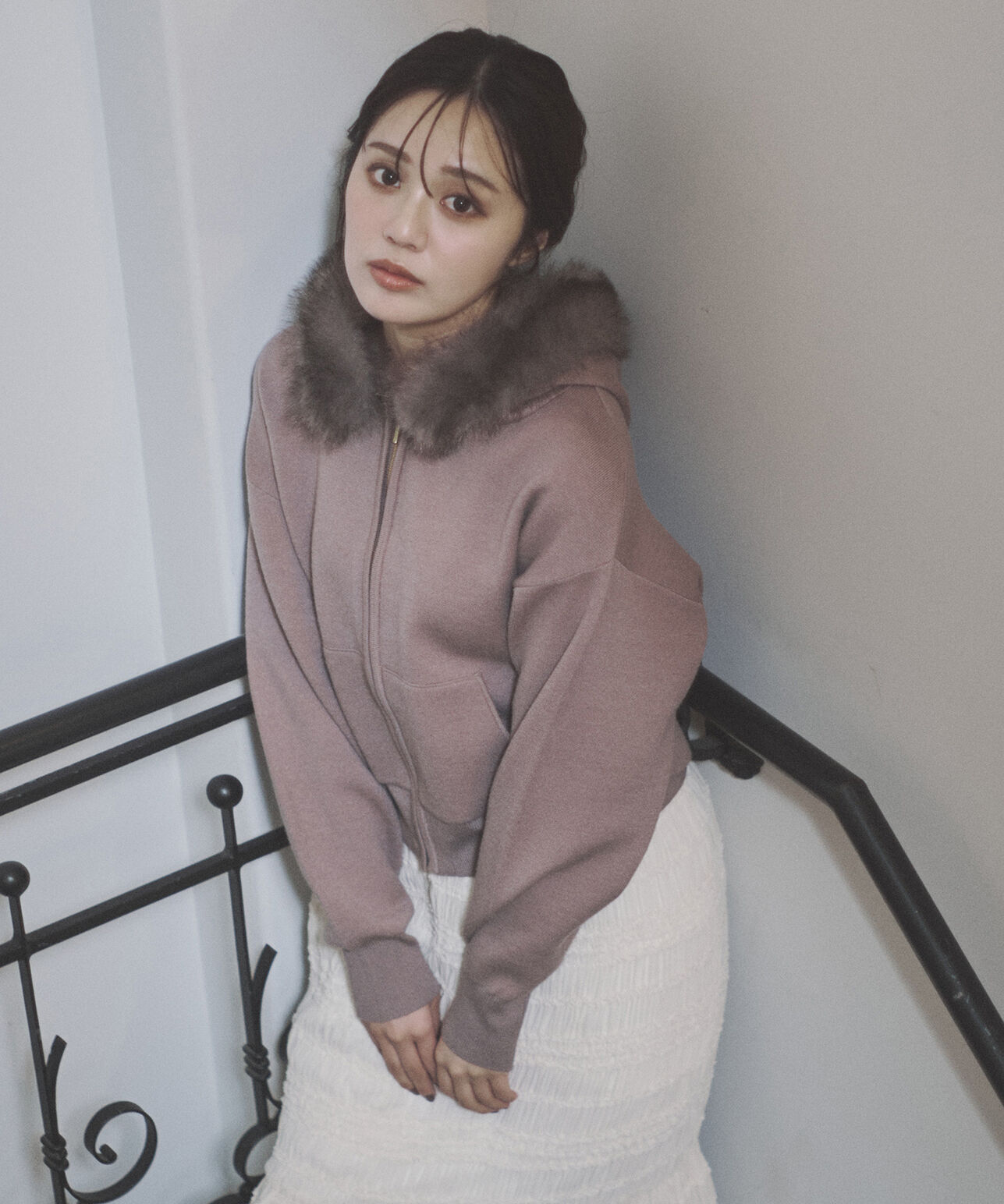 PROPORTION BODY DRESSING「エコファー付きニットパーカー 25AW」|ニット・セーター|モカ1