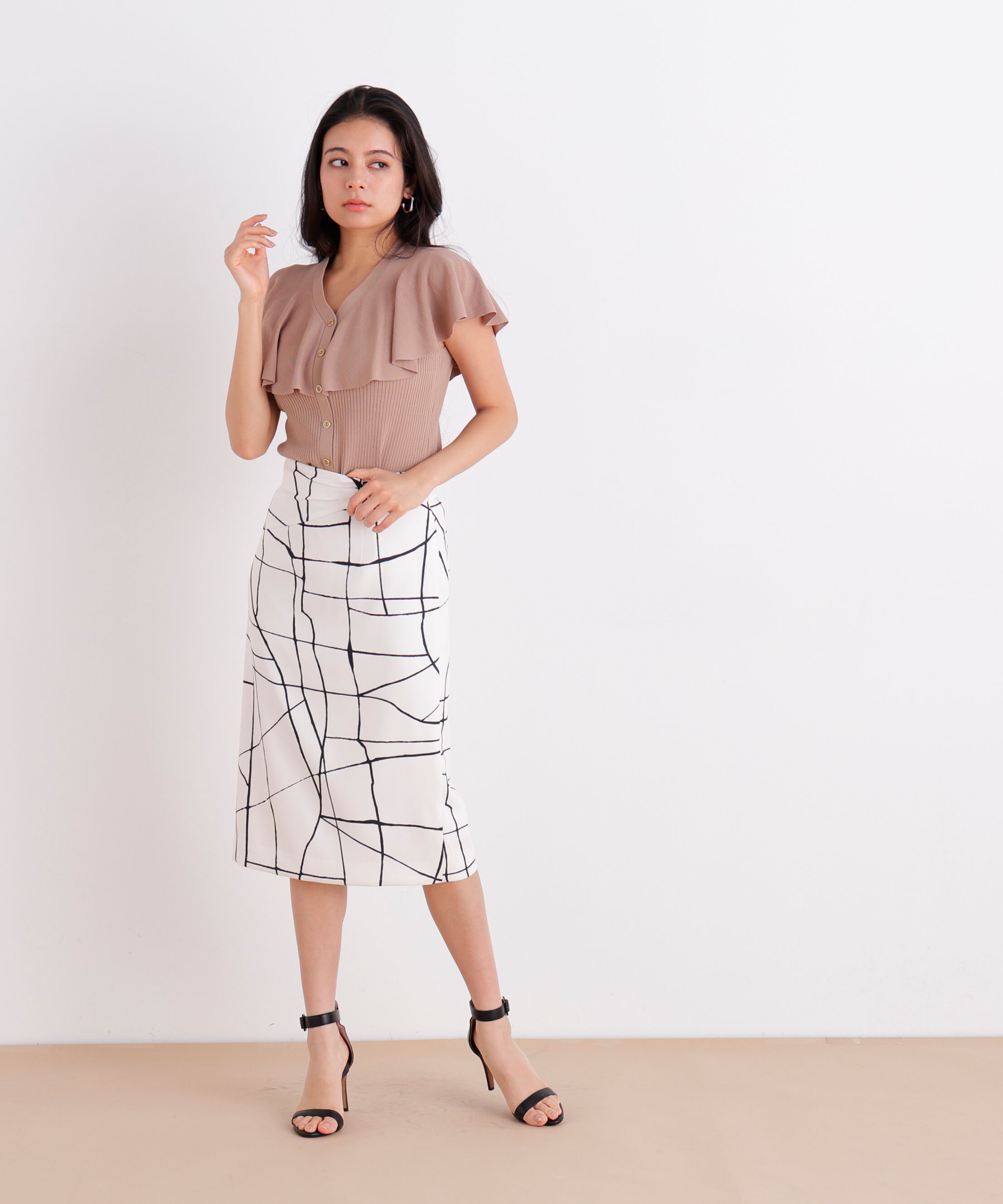  「ラインプリントタックスカート」|スカート|