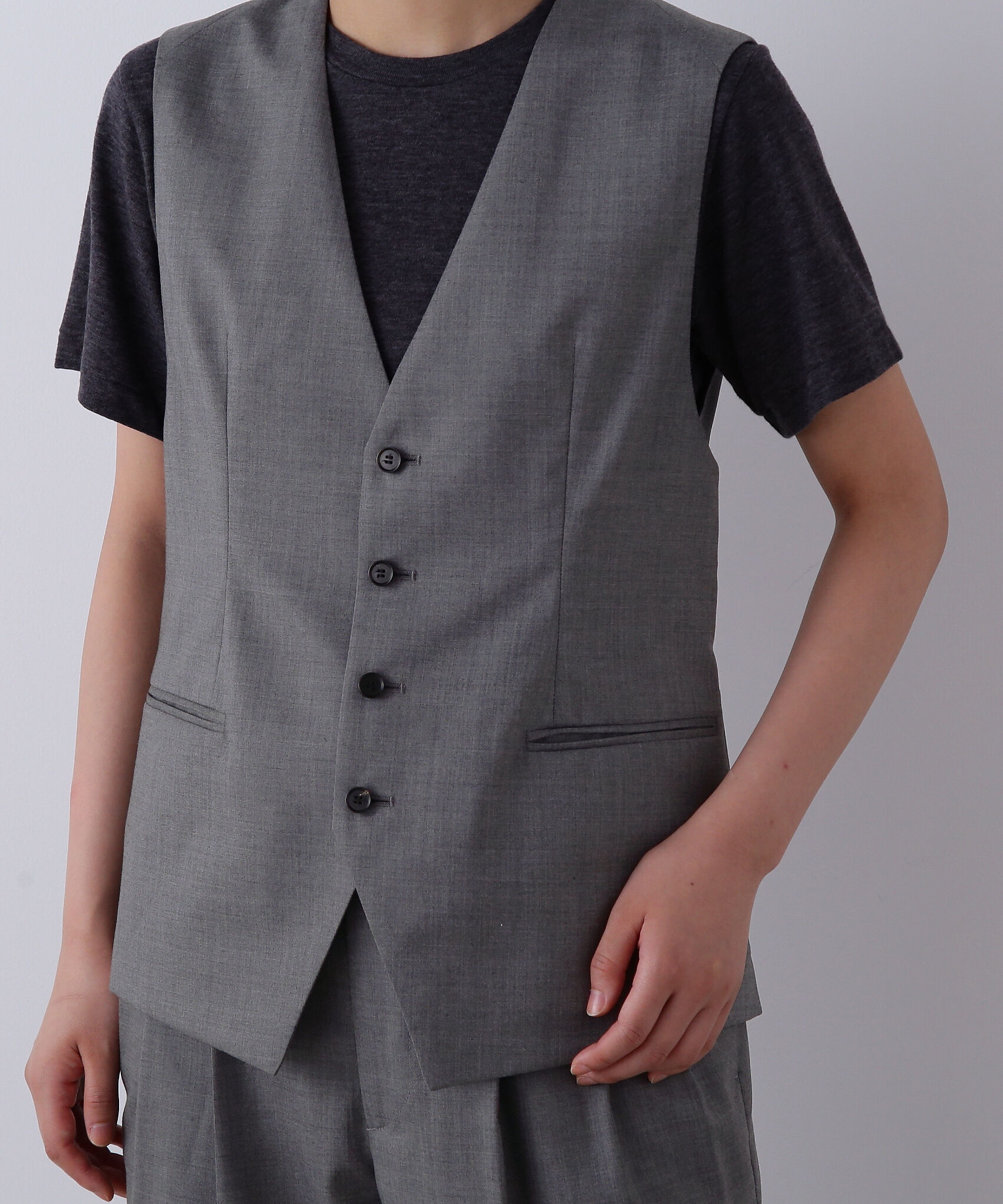 YLEVE 「YLEVE / SUPER120'S CHAMBRAY WOOL VEST」|ブルゾン・スタジャン|
