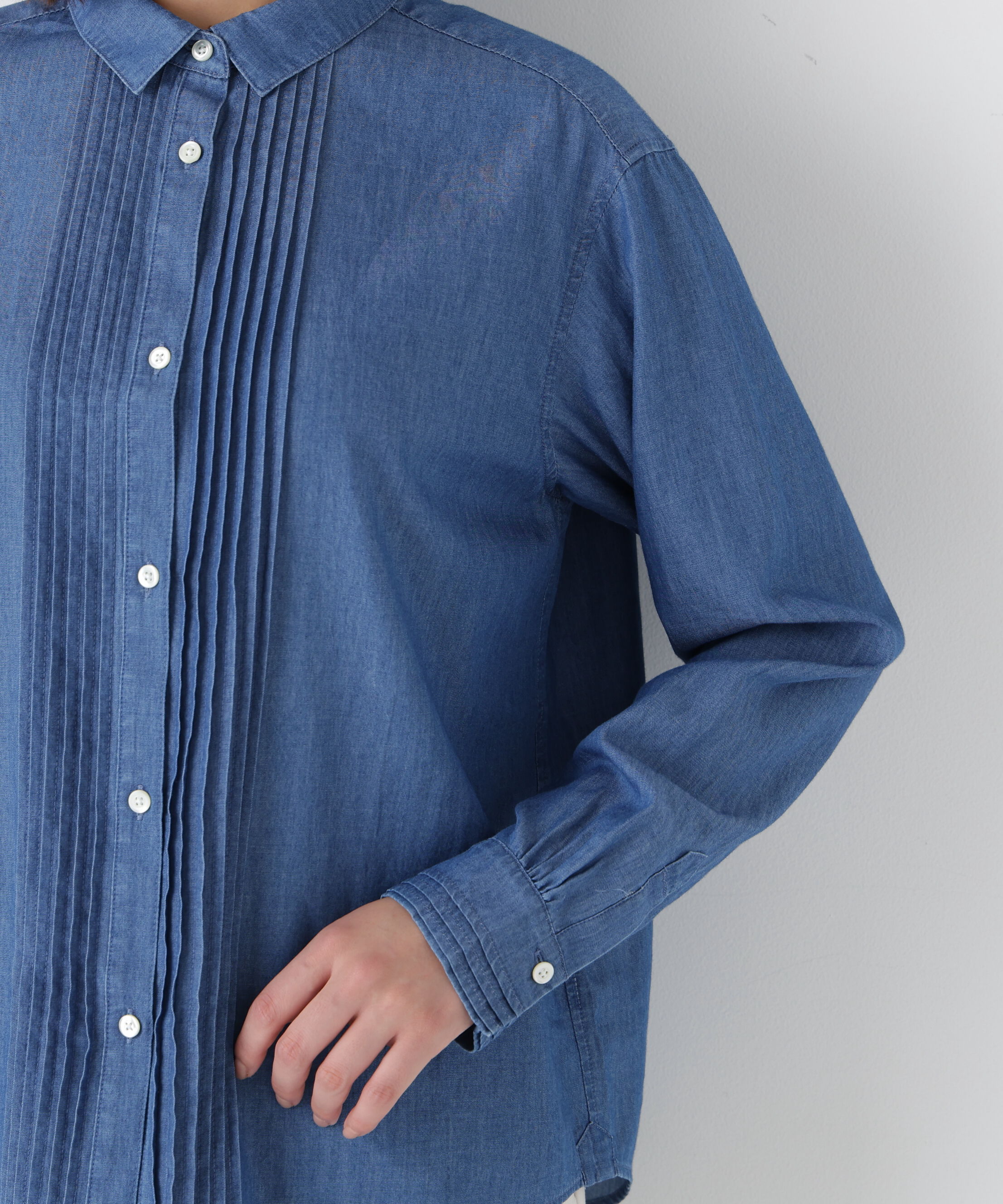  「◆ライトオンスデニムピンタックブラウス」|シャツ・ブラウス|