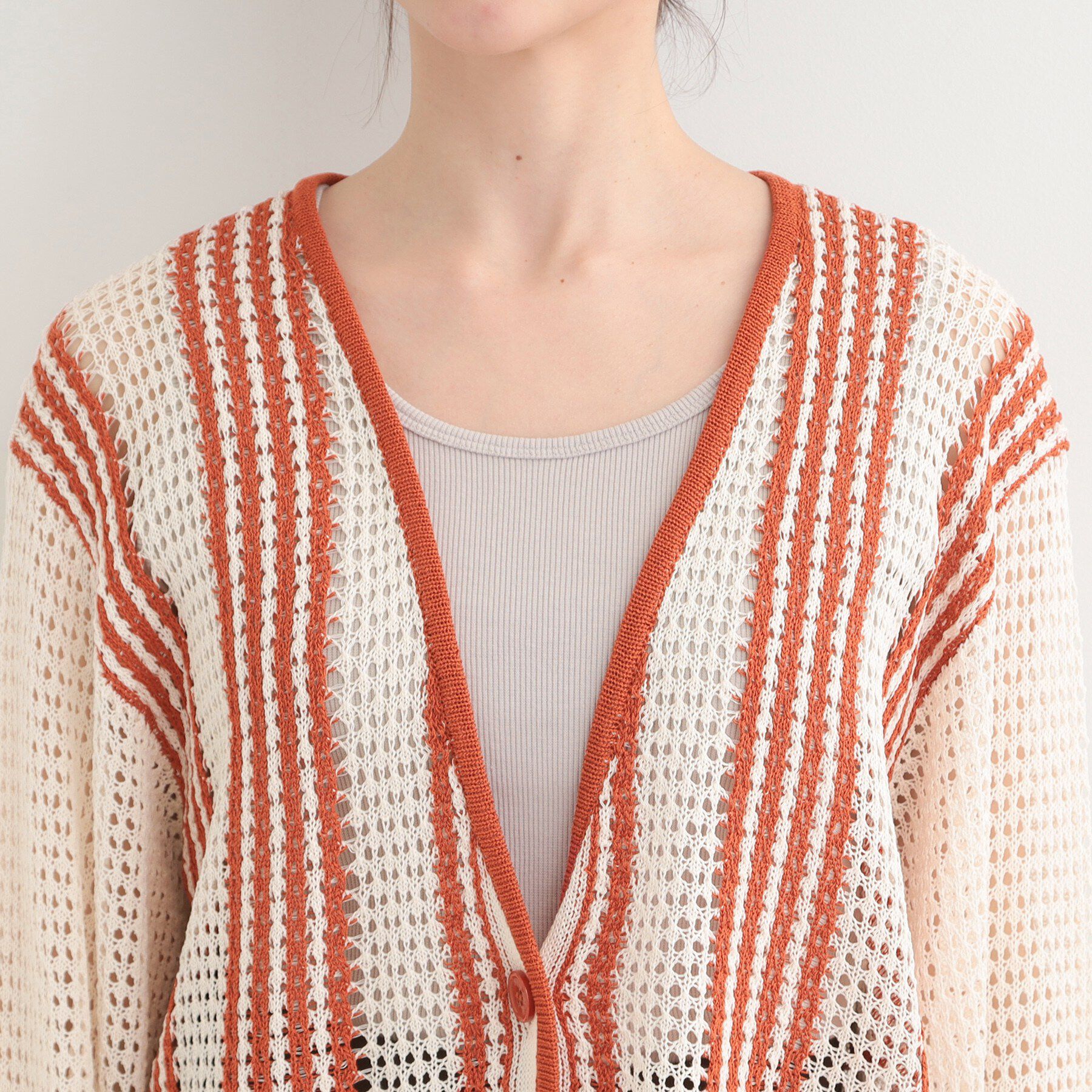 SHOO･LA･RUE「大人カジュアルなコーデに 配色クロシェ編み風カーディガン」|カーディガン|