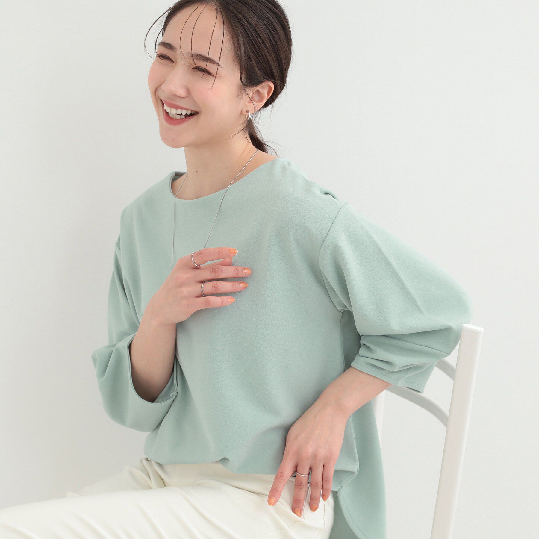 SHOO･LA･RUE「【2点セット/7分袖/S-LL】ランタンスリーブで女性らしい ネックレス付きブラウス」|シャツ・ブラウス|サックスブルー(09