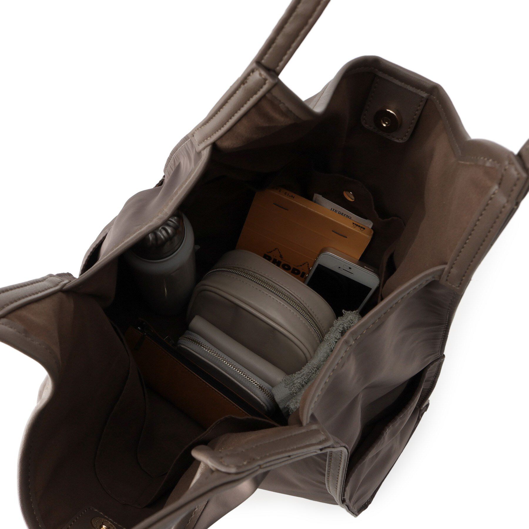 ITS&rsquo;DEMO「【A4対応／9ポケット】合皮パイピング多ポケトート」|トートバッグ|