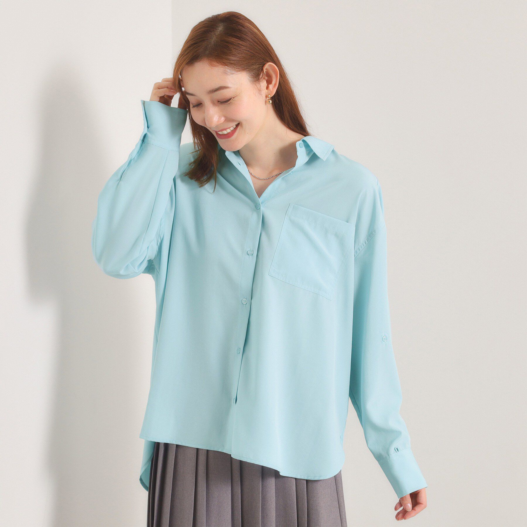 ITS&rsquo;DEMO「【接触冷感／吸水速乾／UV／洗濯機OK】袖2wayブラウス」|シャツ・ブラウス|ブルー(091)