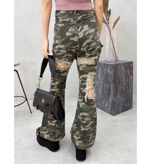 EVRIS「ダメージフレアパンツ」|その他|