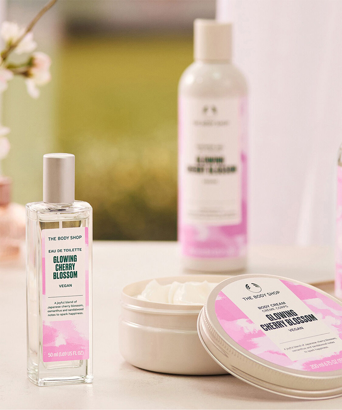 THE BODY SHOP「【数量限定】グロウイング チェリーブロッサム オードトワレ 50mL」|香水・フレグランス|
