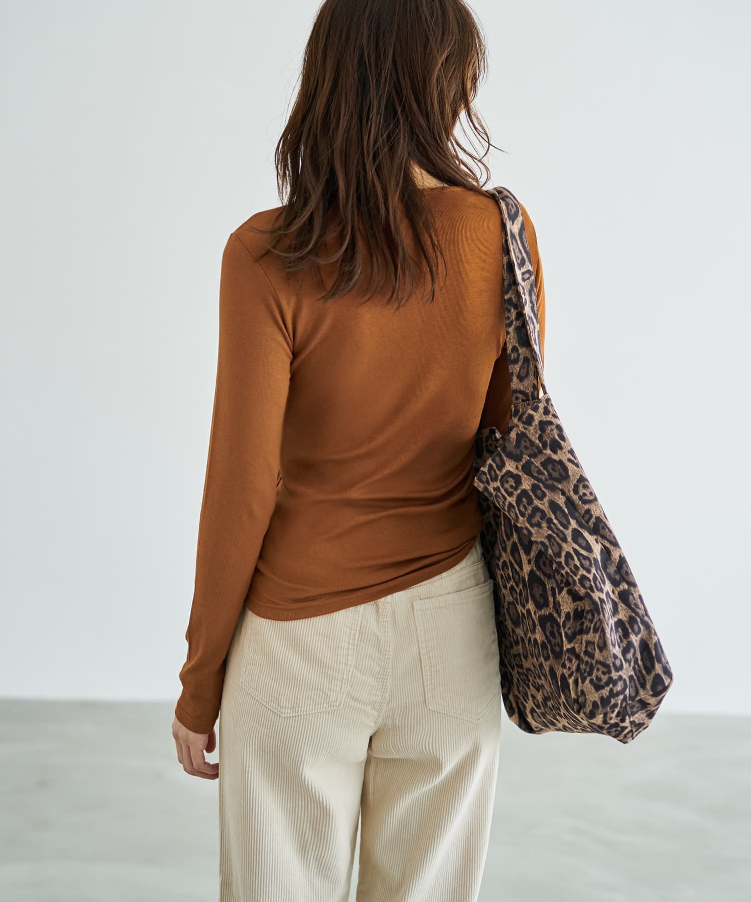 STYLE DELI「とろみ薄リブクルーネックトップス」|Tシャツ・カットソー|