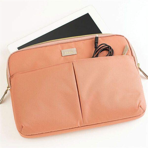 Velessera「キャリングケース・Ｍ／ウ゛ェレセラ」|モバイルケース|