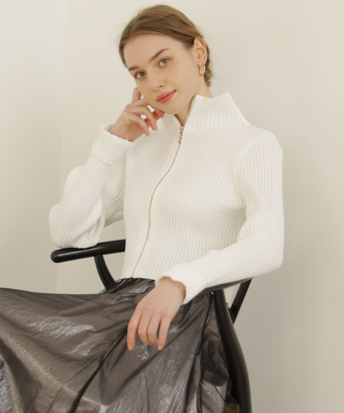 アンドクチュール「リブジッパーカーディガン」|カーディガン|オフ