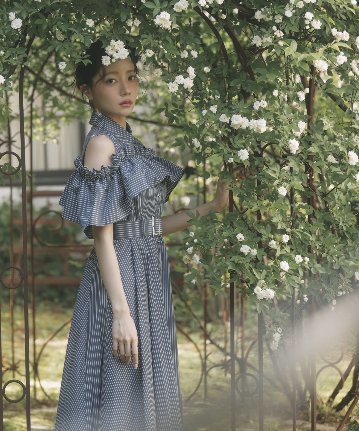 アンドクチュール「オープンショルダーストライプワンピース」|ワンピース|